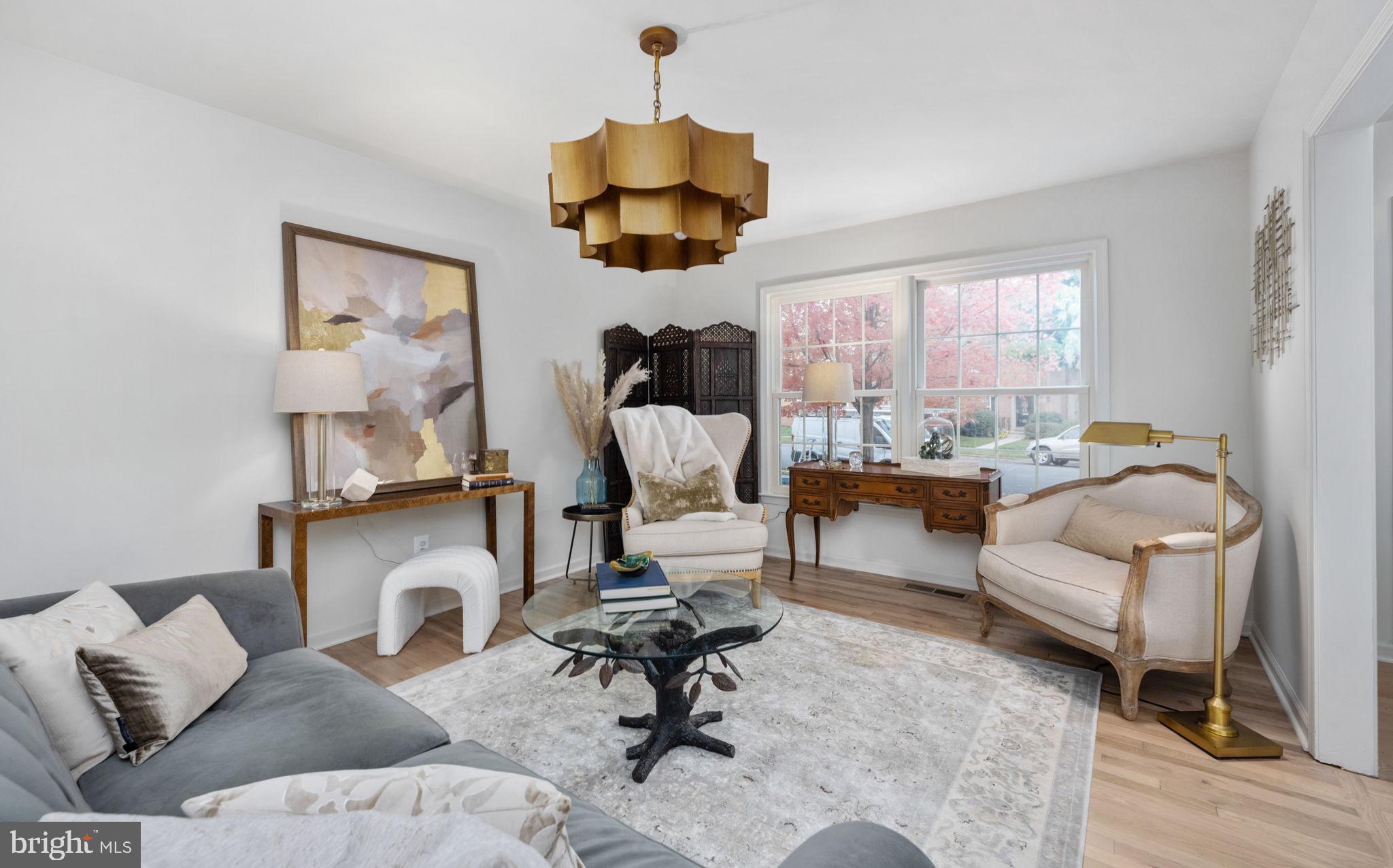 CHARLESTOWN - Residential