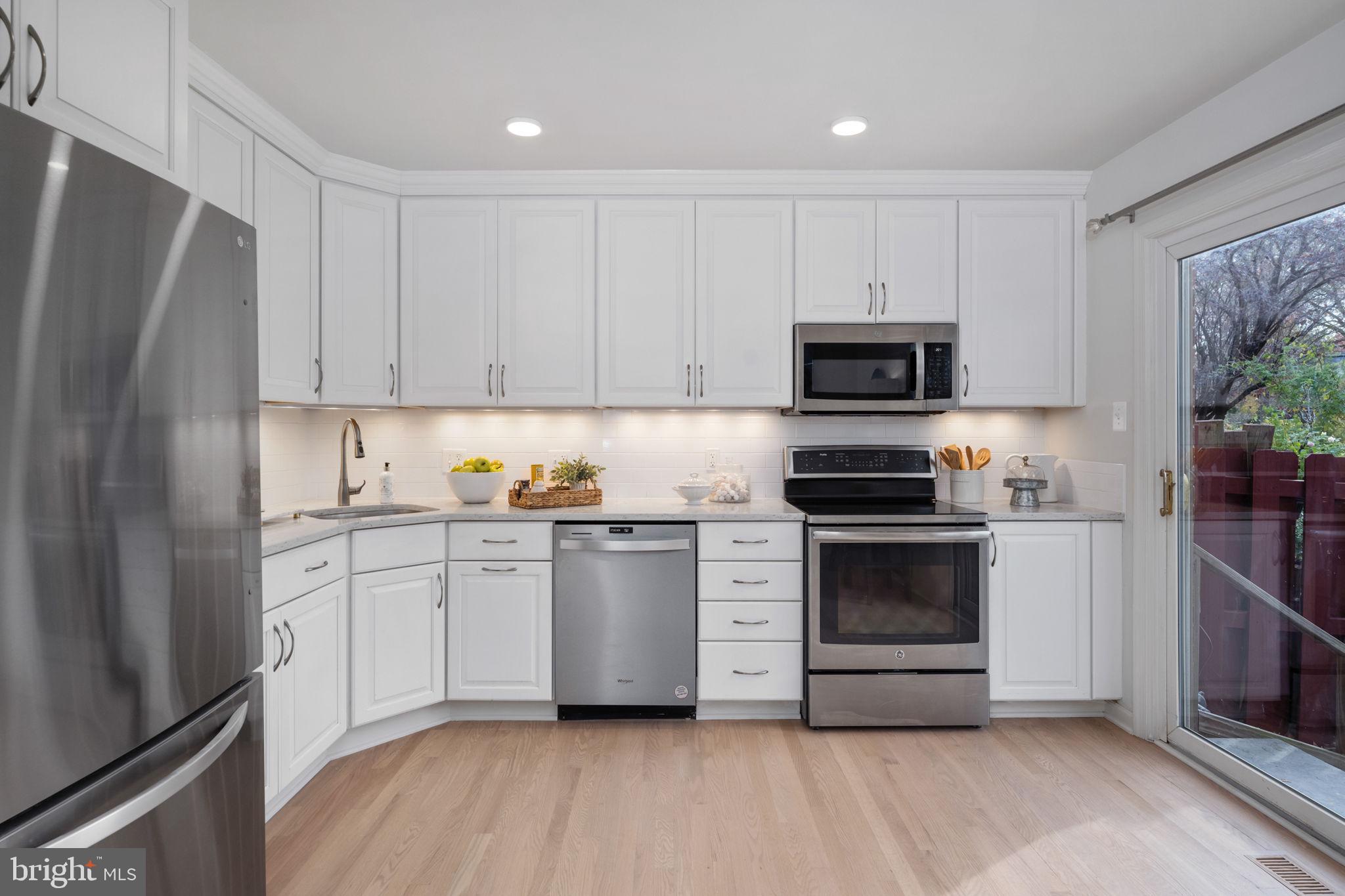 CHARLESTOWN - Residential