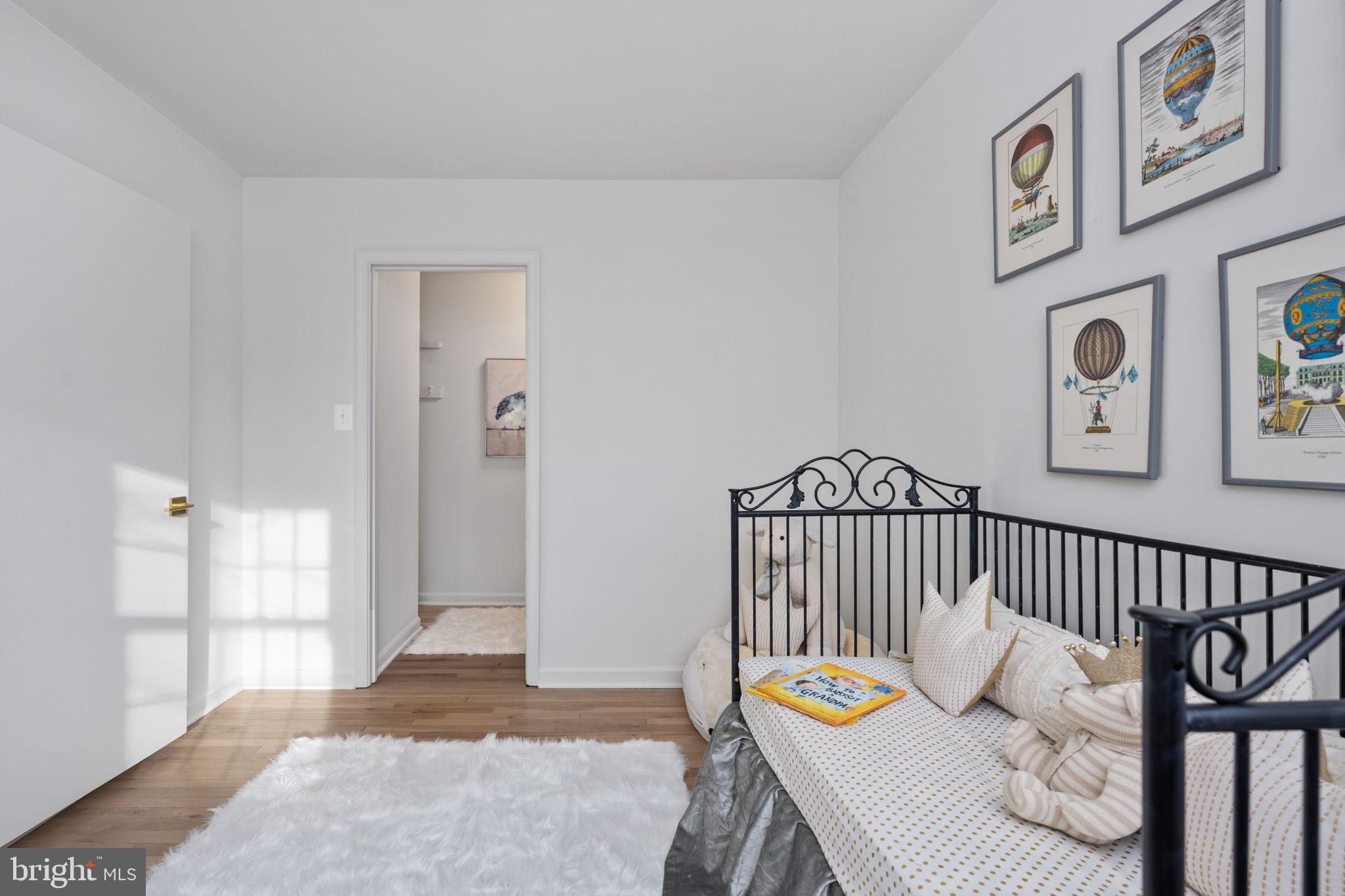 CHARLESTOWN - Residential