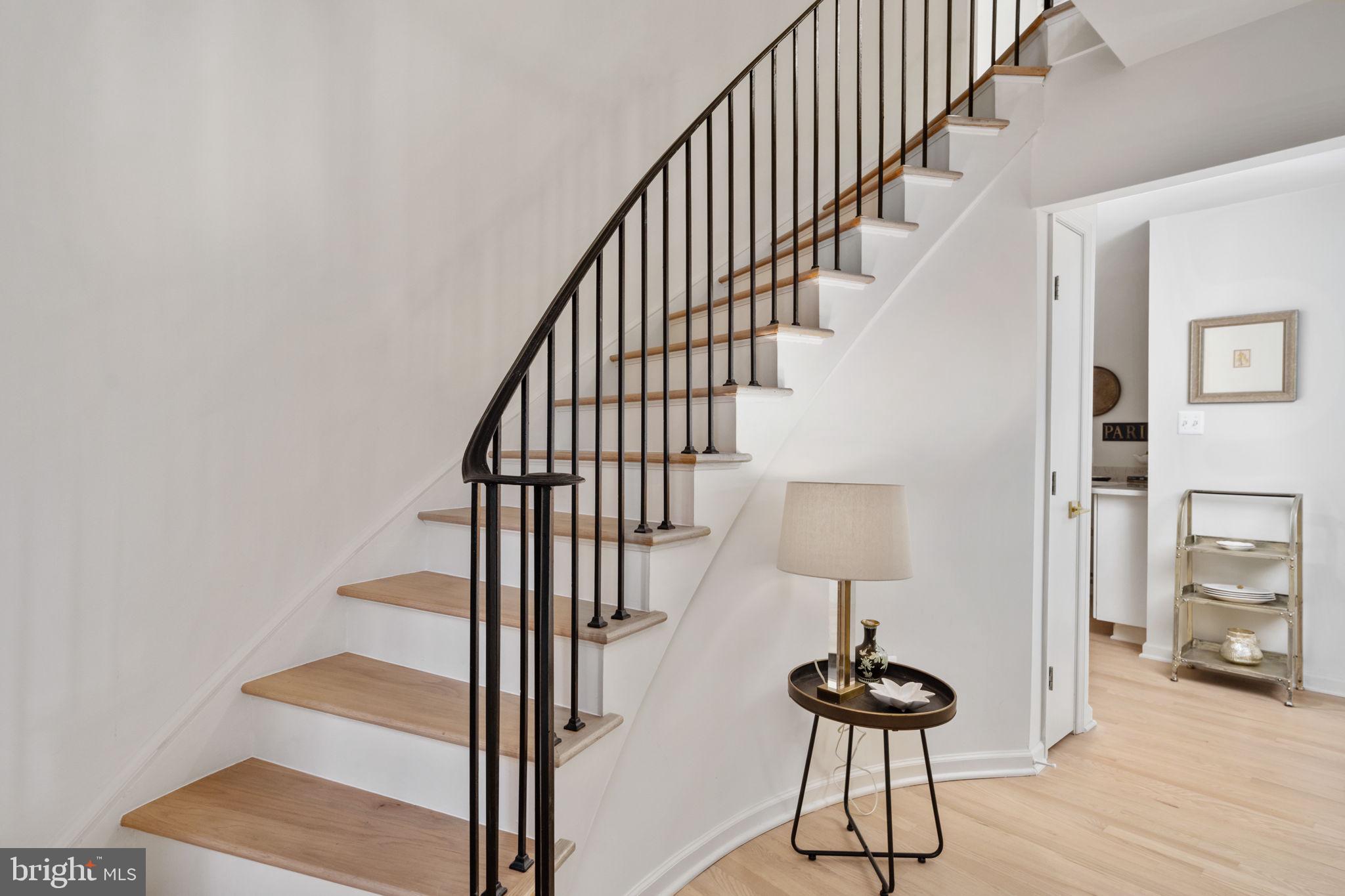 CHARLESTOWN - Residential