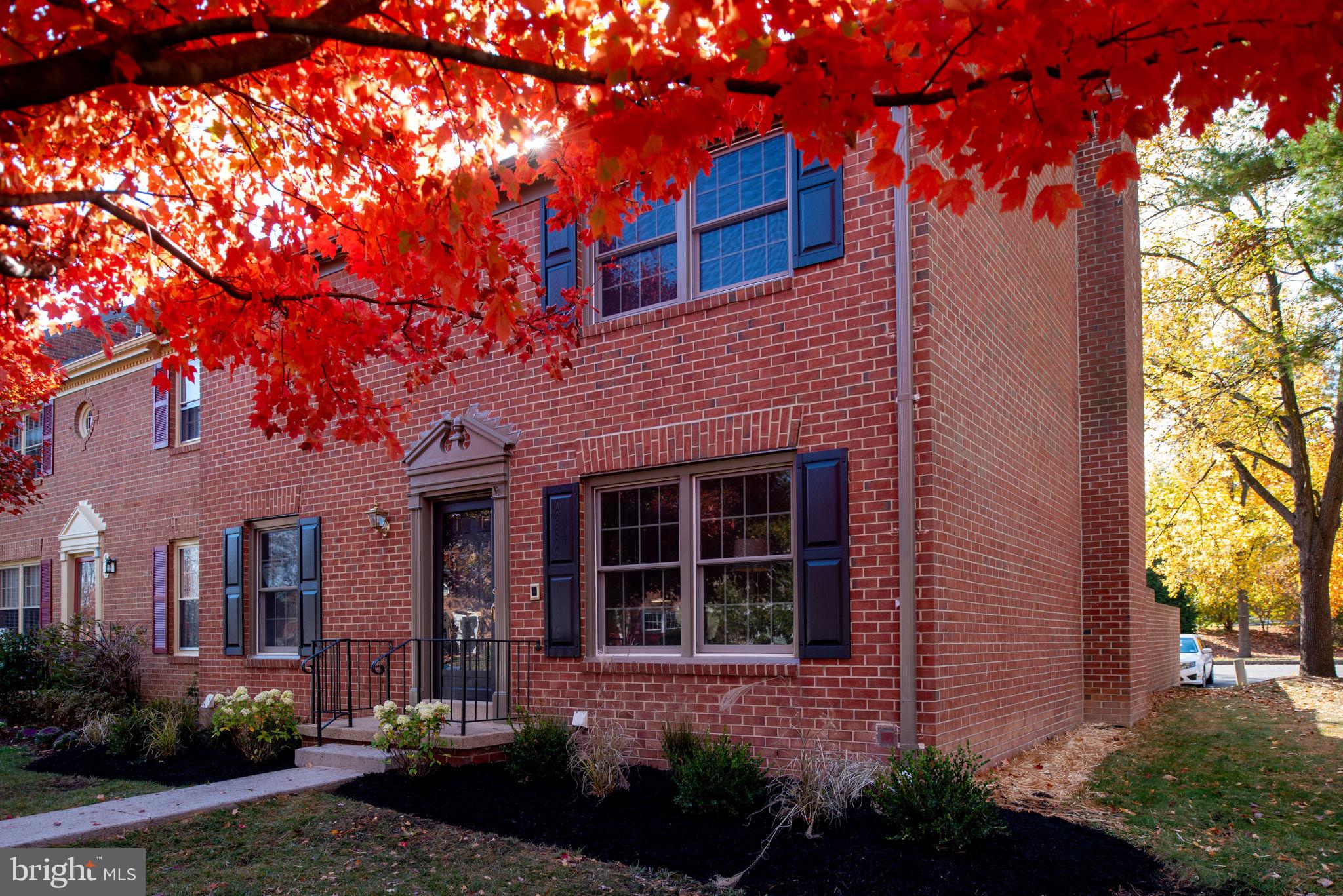 CHARLESTOWN - Residential