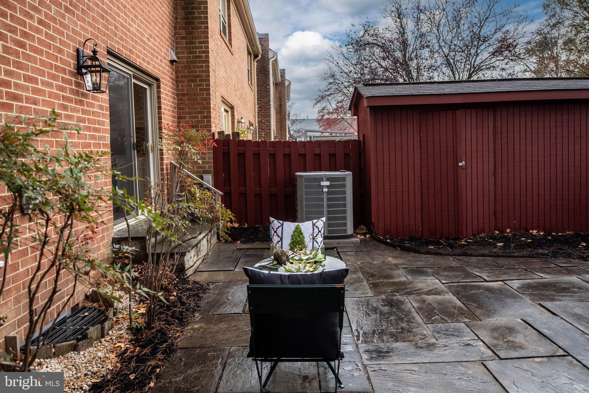 CHARLESTOWN - Residential