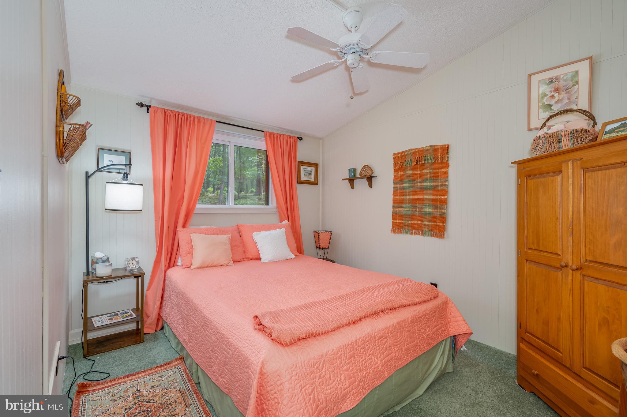 THE WOODS - Residential