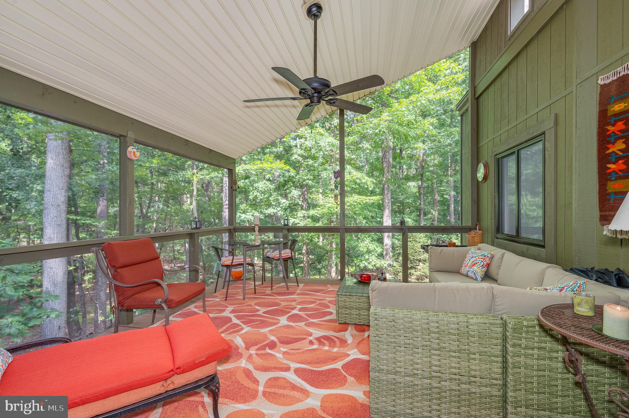 THE WOODS - Residential