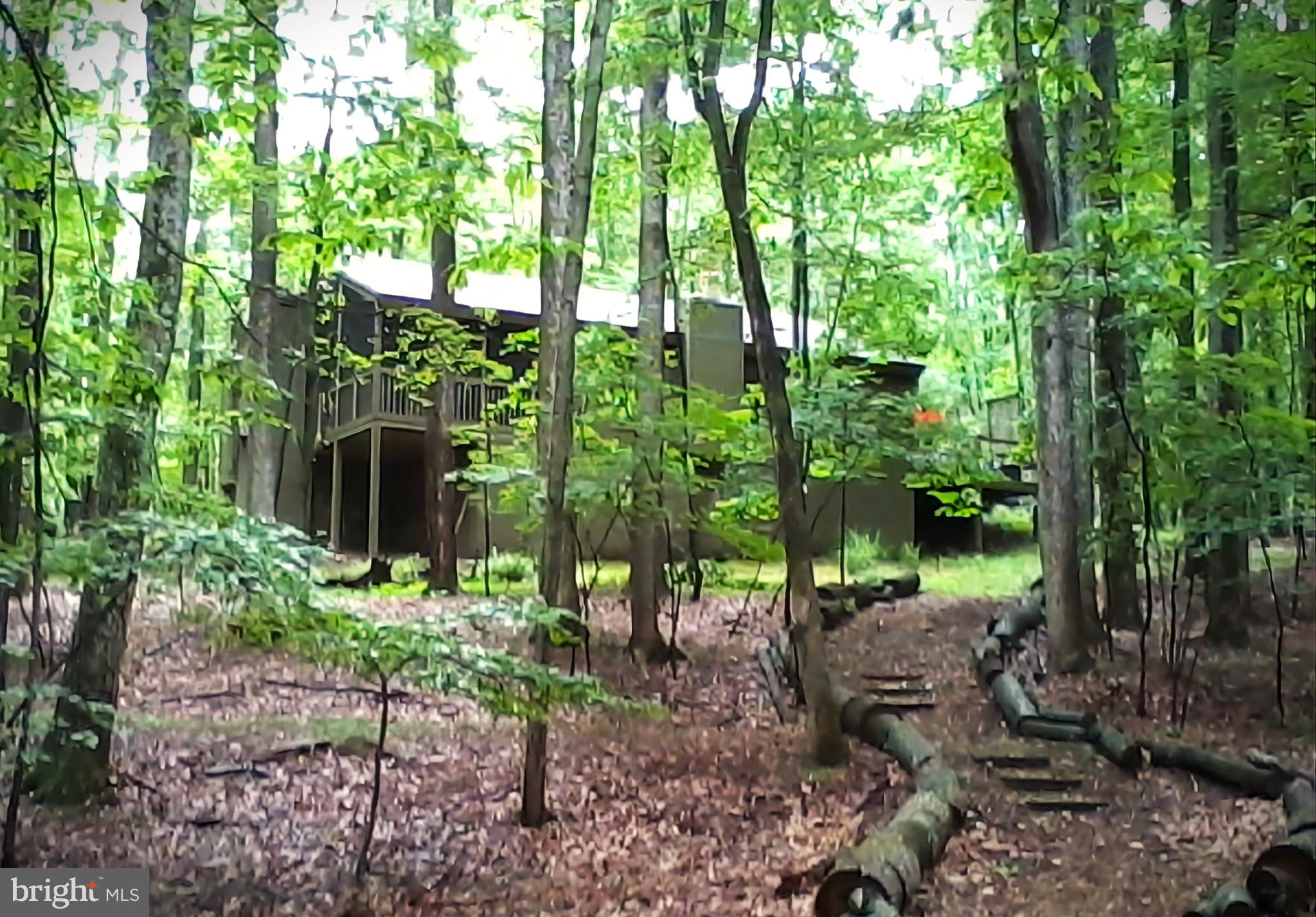 THE WOODS - Residential