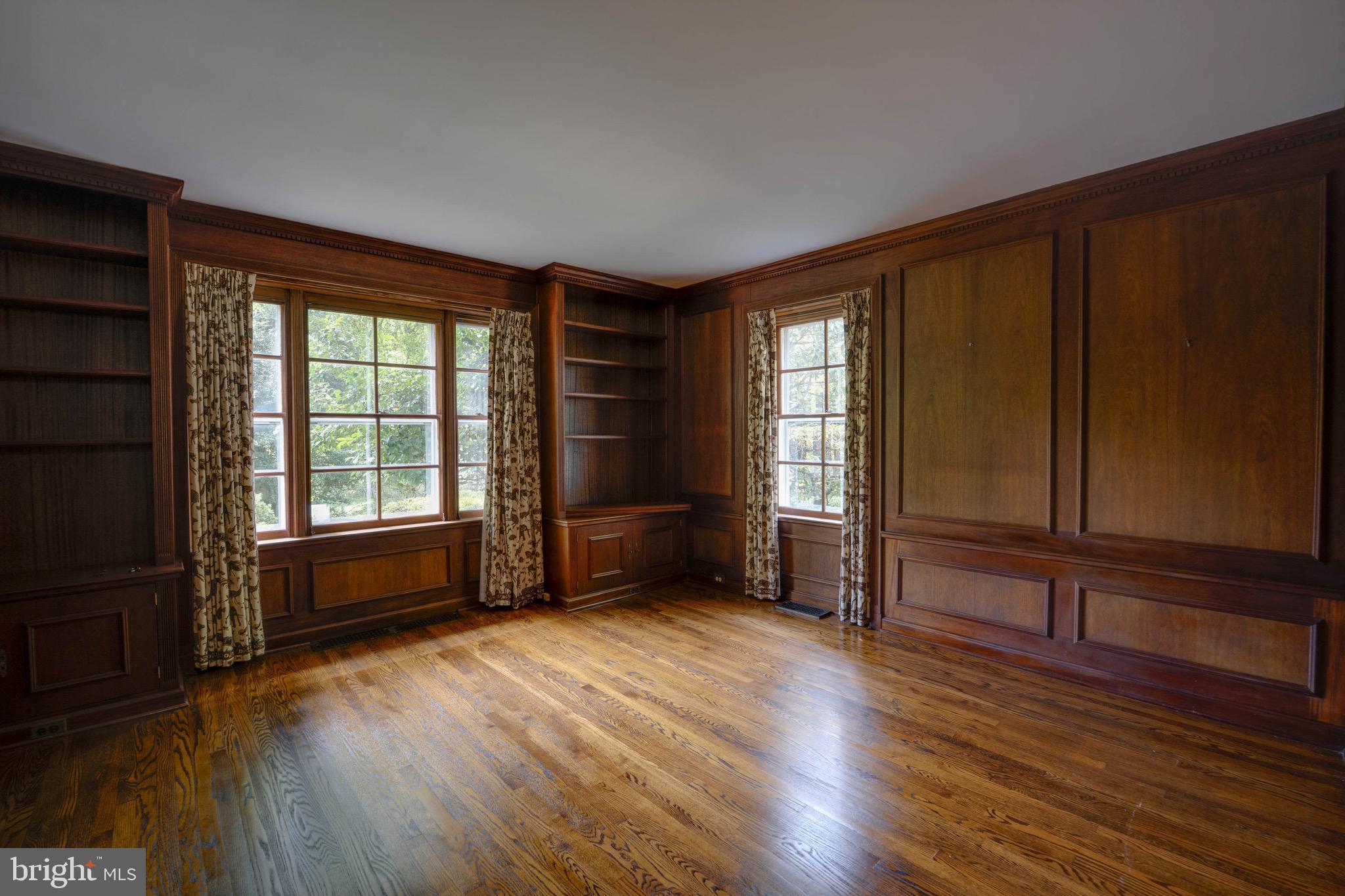 GREENSPRING VALLEY - Residential