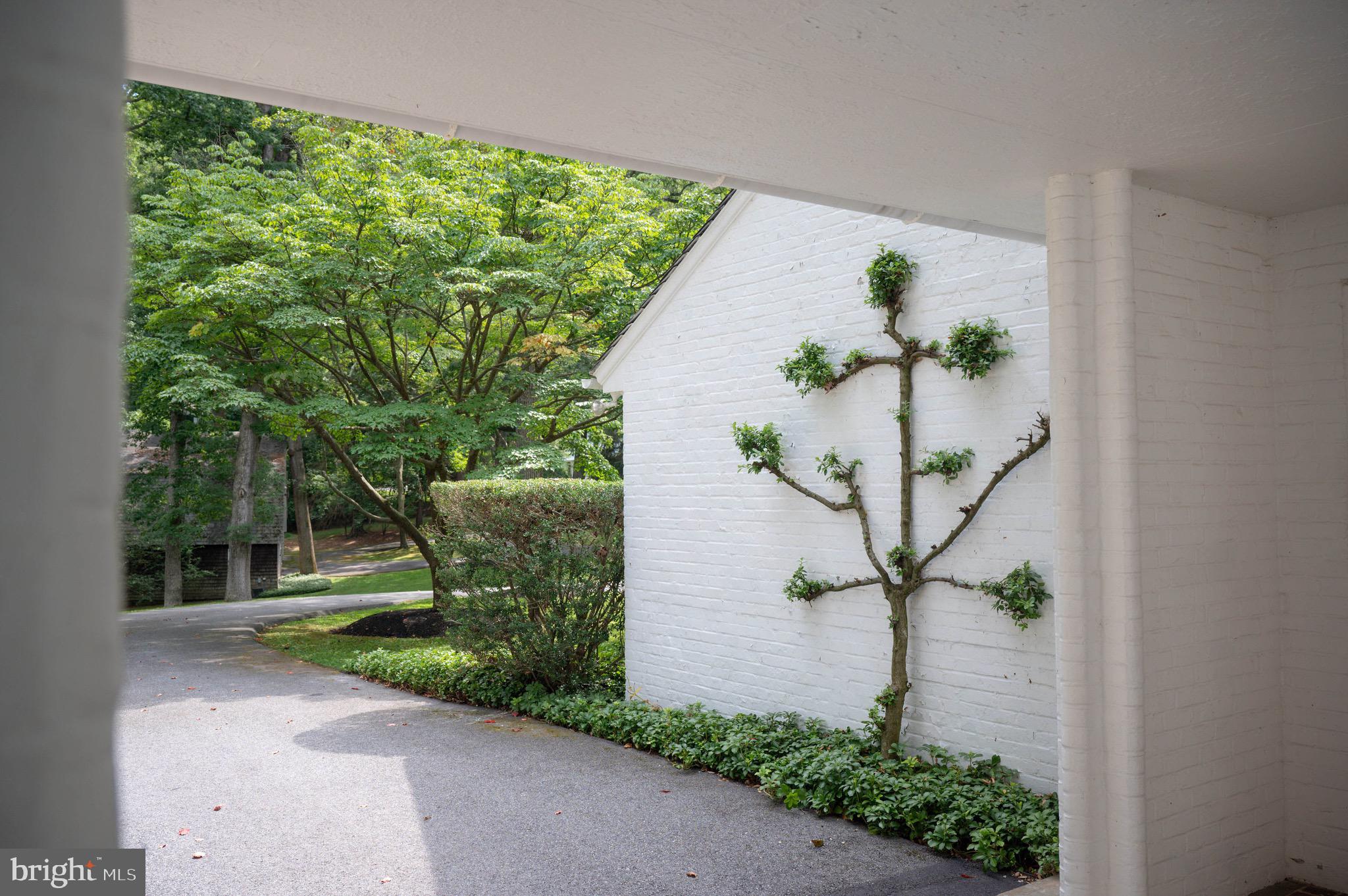 GREENSPRING VALLEY - Residential