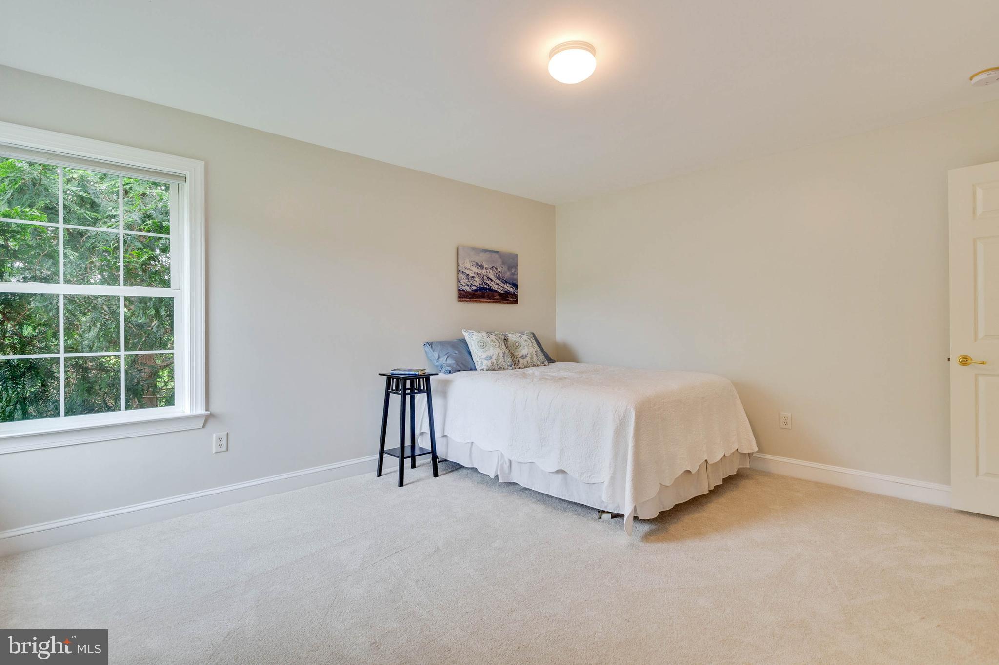 HIGHLAND VIEW ESTATES - Residential