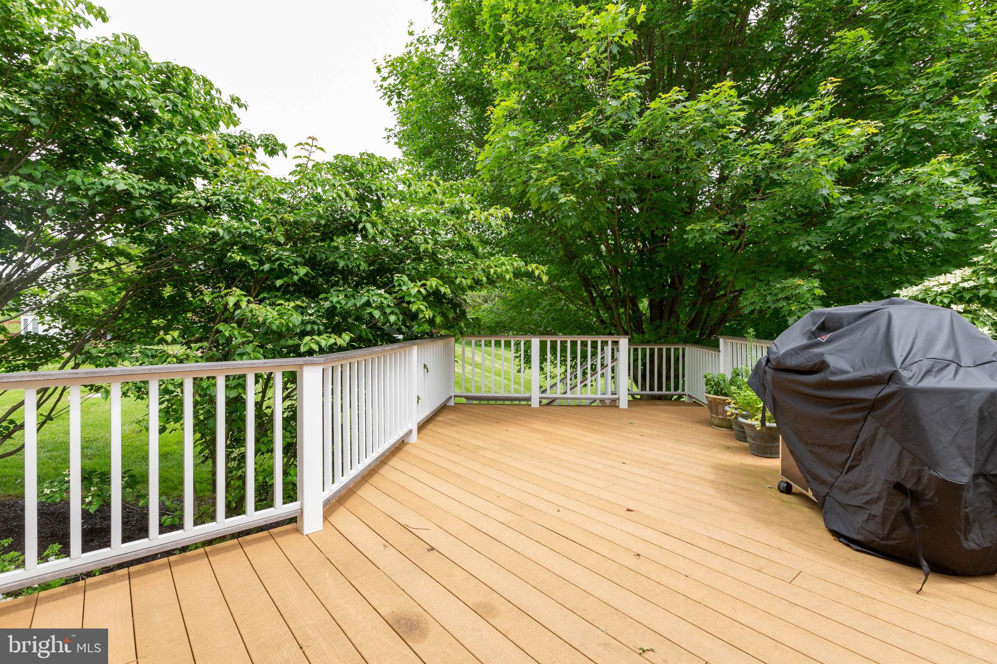 HIGHLAND VIEW ESTATES - Residential