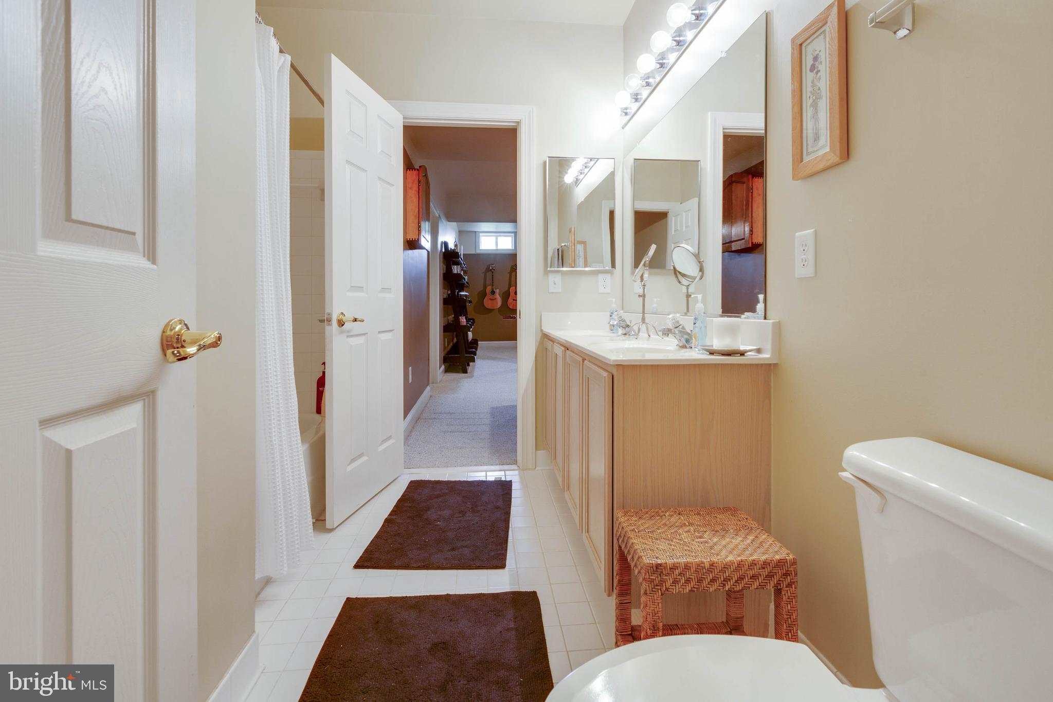 HIGHLAND VIEW ESTATES - Residential