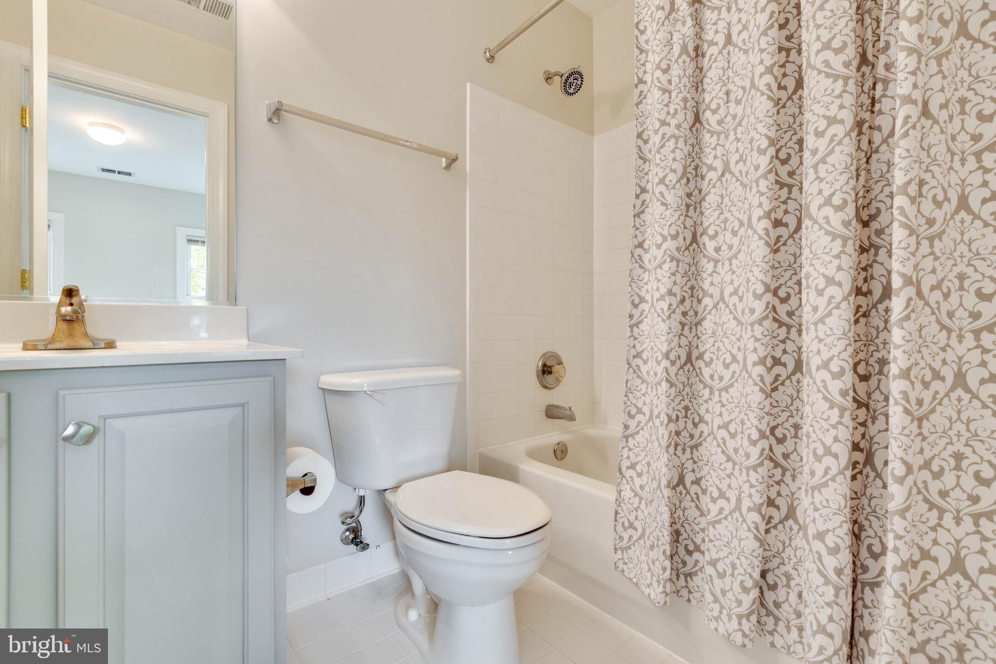 HIGHLAND VIEW ESTATES - Residential