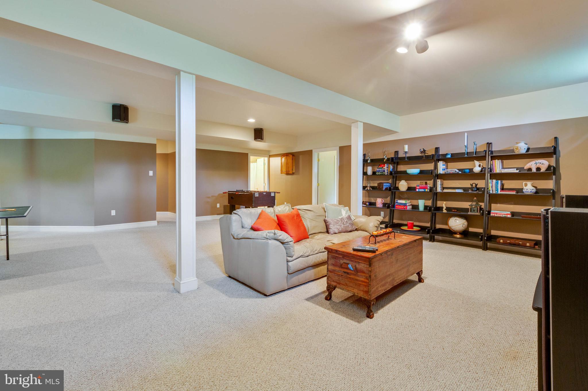 HIGHLAND VIEW ESTATES - Residential