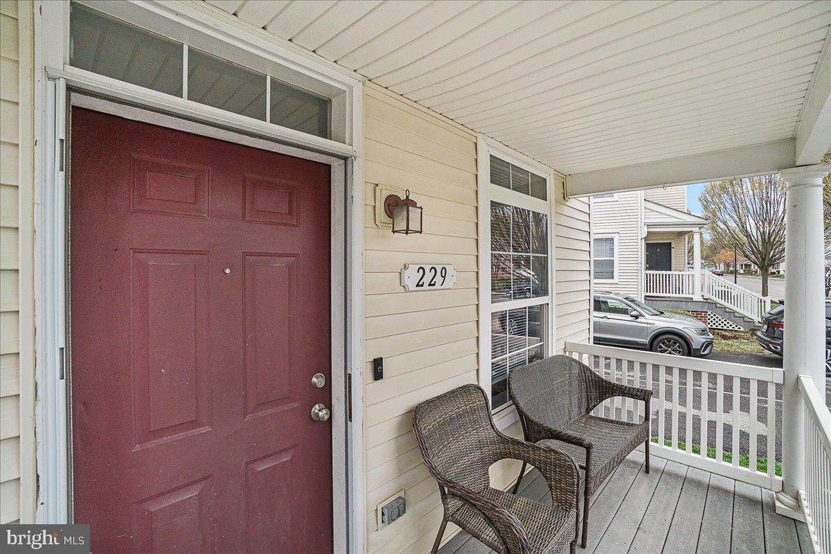 GATEWAY CROSSING - Residential