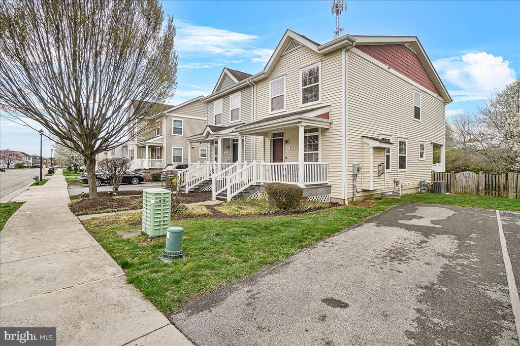 listing image 0