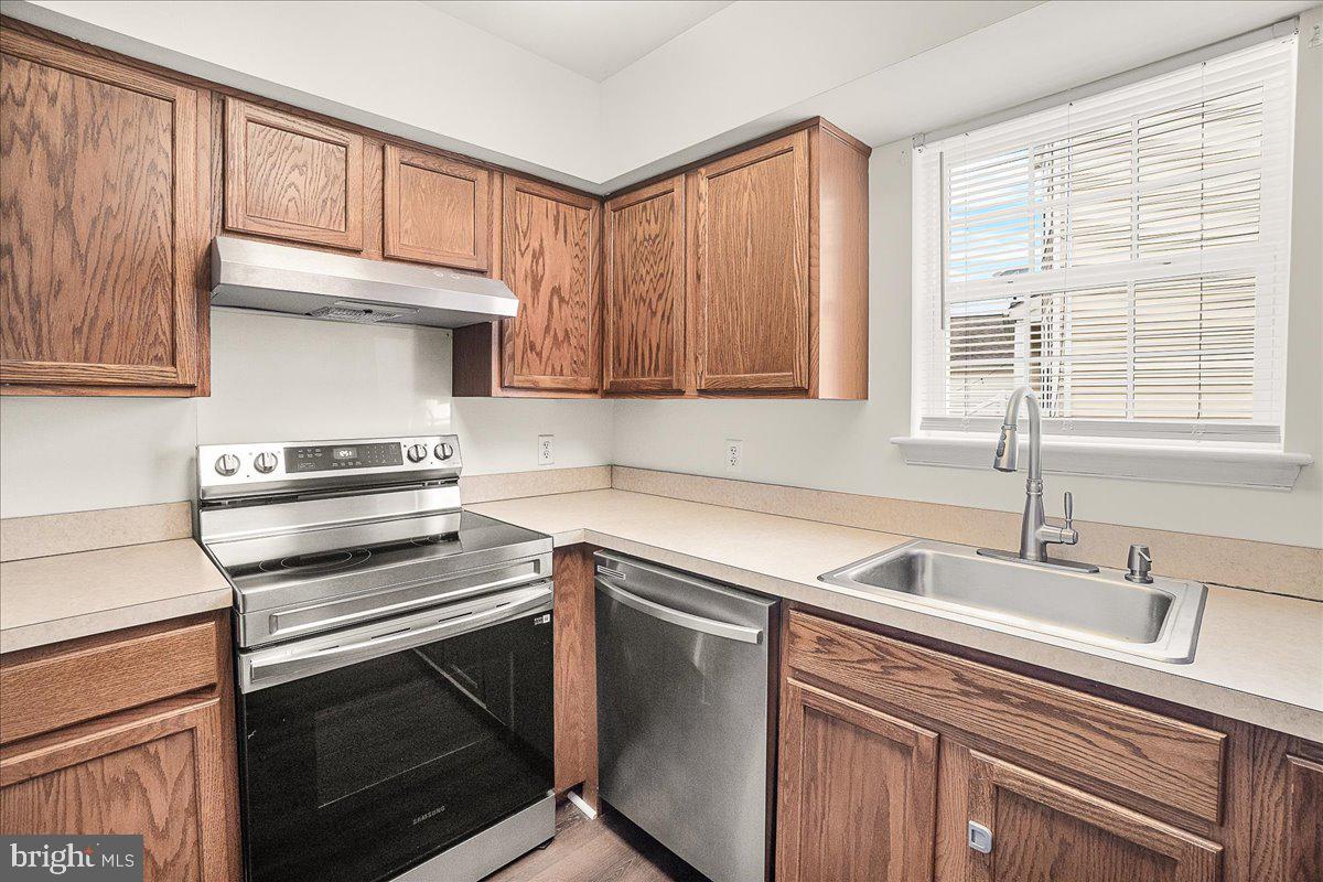 GATEWAY CROSSING - Residential