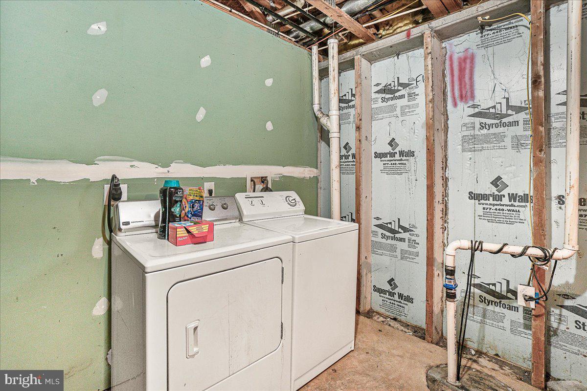 GATEWAY CROSSING - Residential