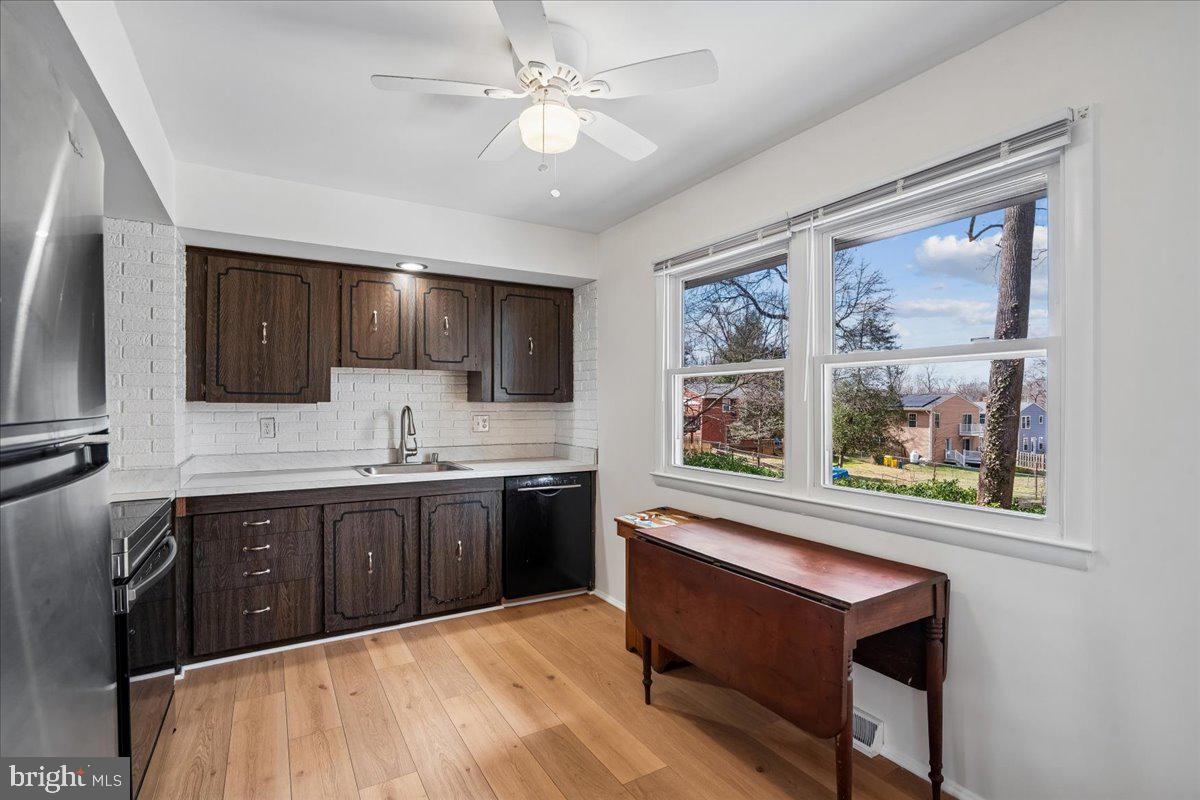 CAPE ST CLAIRE - Residential