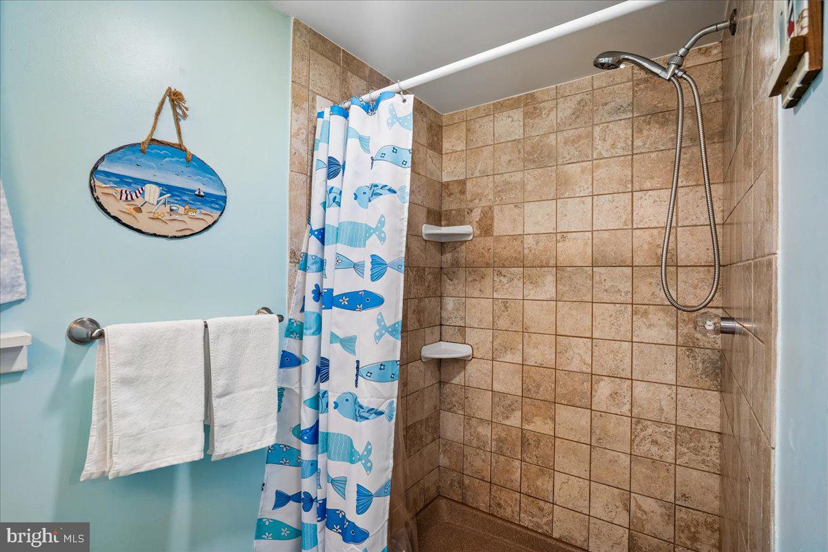 CAPE ST CLAIRE - Residential