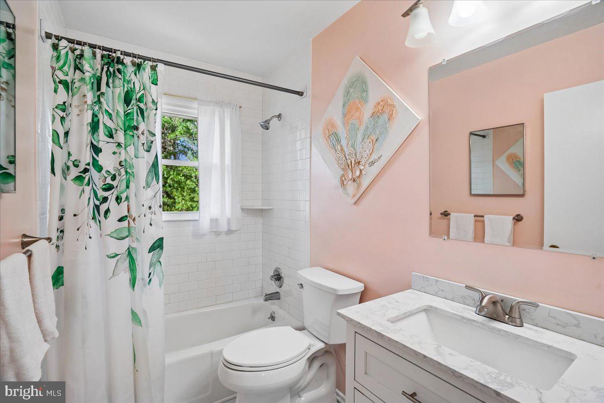 CAPE ST CLAIRE - Residential