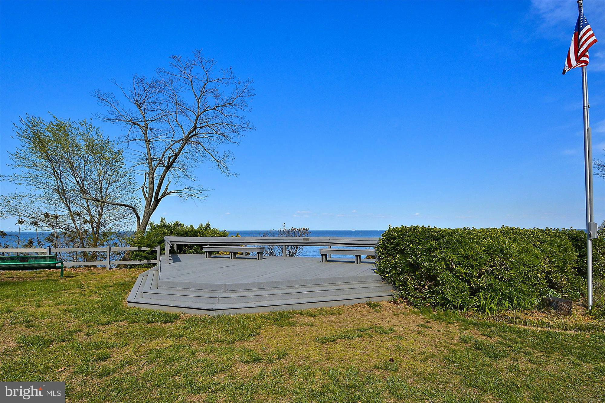 CAPE ST CLAIRE - Residential