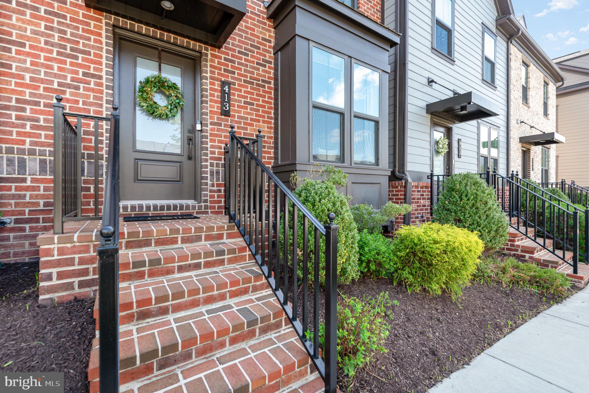 GREENLEIGH AT CROSSROADS - Residential