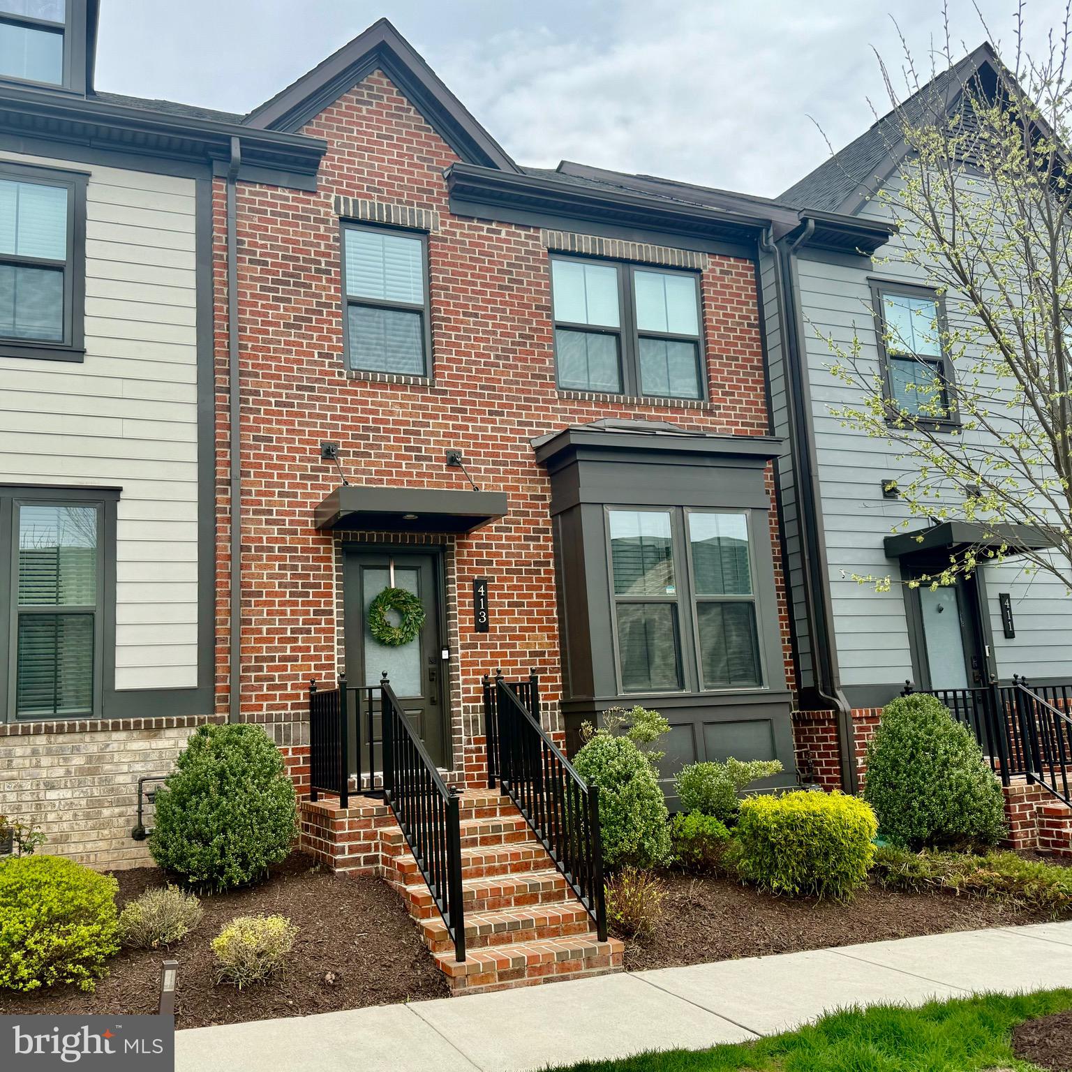 GREENLEIGH AT CROSSROADS - Residential