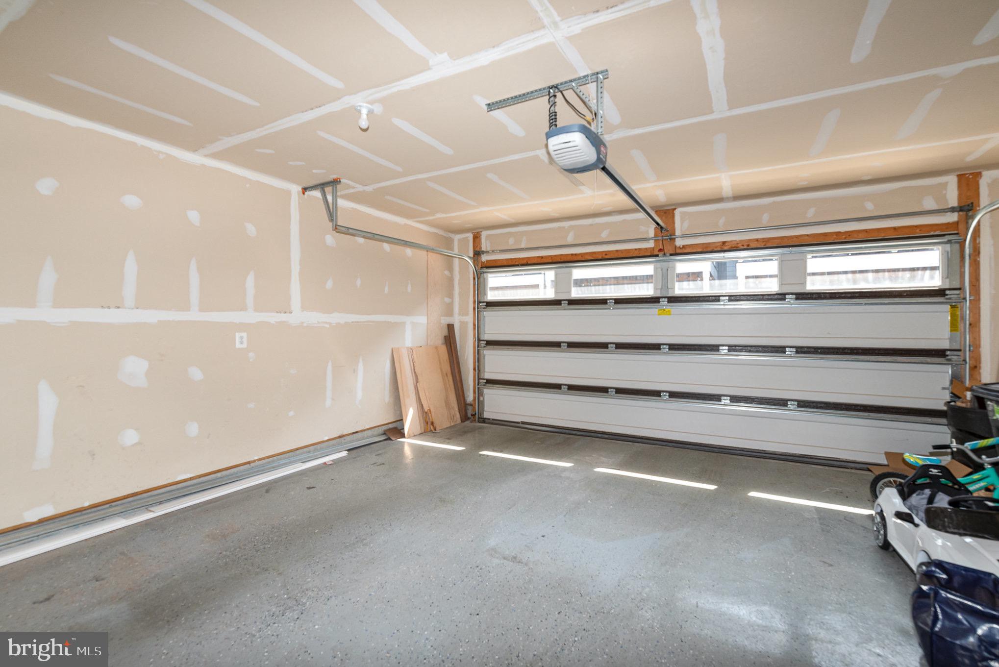 GREENLEIGH AT CROSSROADS - Residential