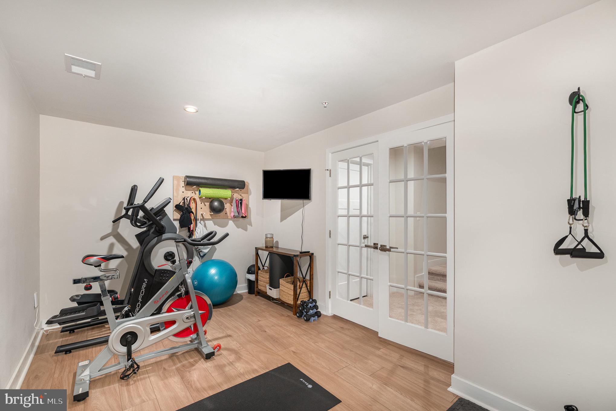 GREENLEIGH AT CROSSROADS - Residential