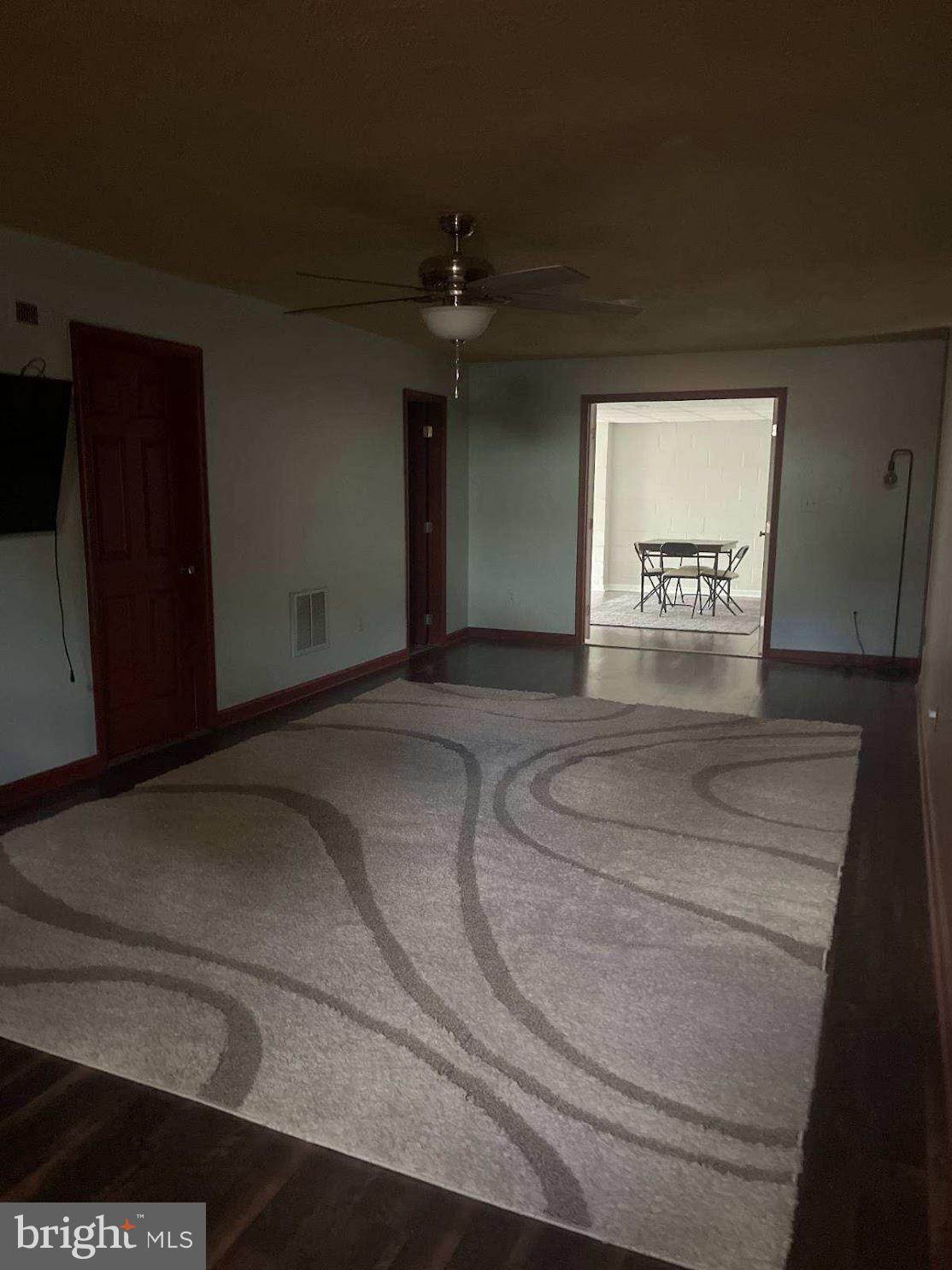 CHESAPEAKE RANCH ESTATES - Residential Lease