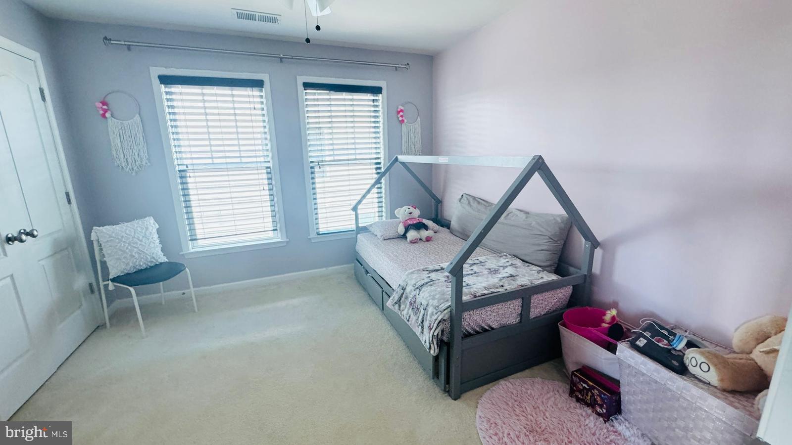 STONE RIDGE LAND BAY 3 - Residential Lease