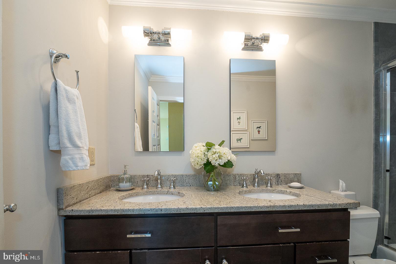 WAYNESBROOKE EAST - Residential