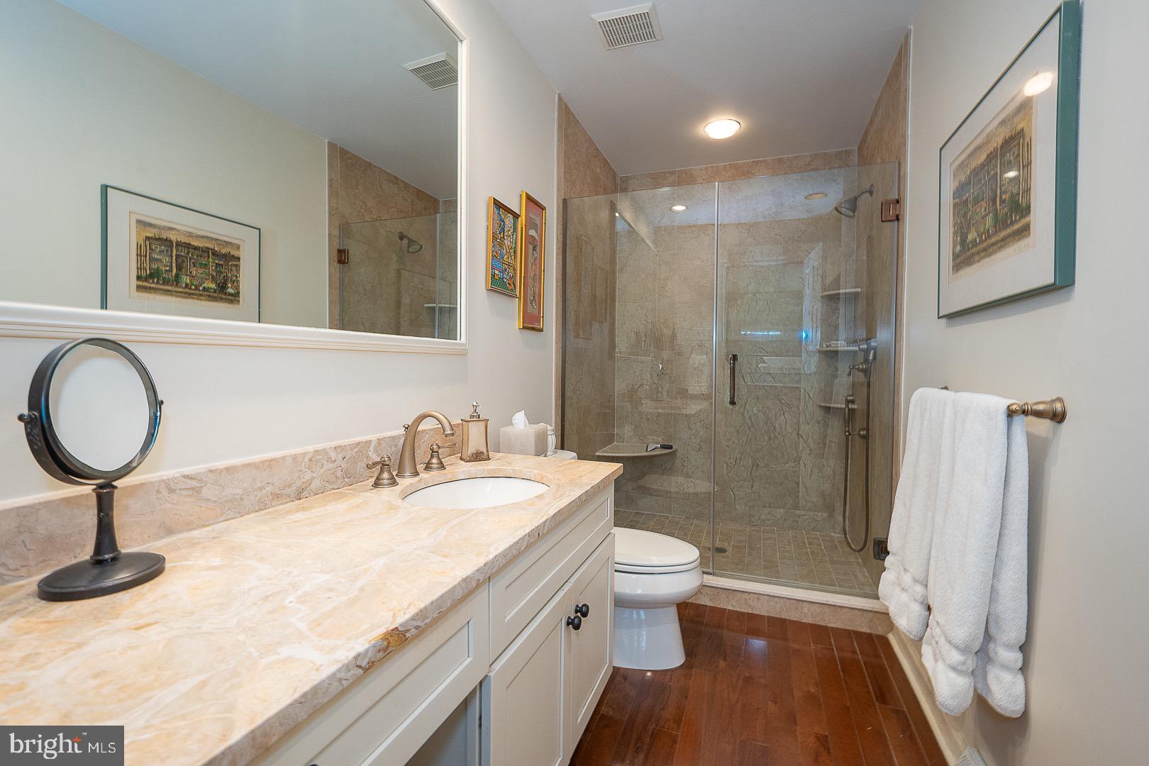 WAYNESBROOKE EAST - Residential