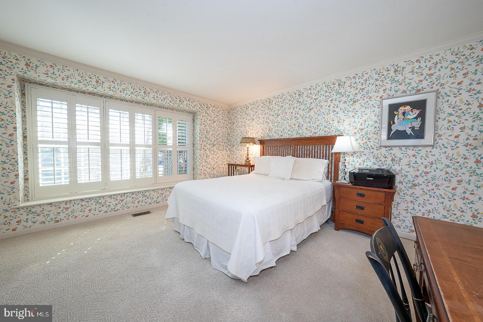 WAYNESBROOKE EAST - Residential