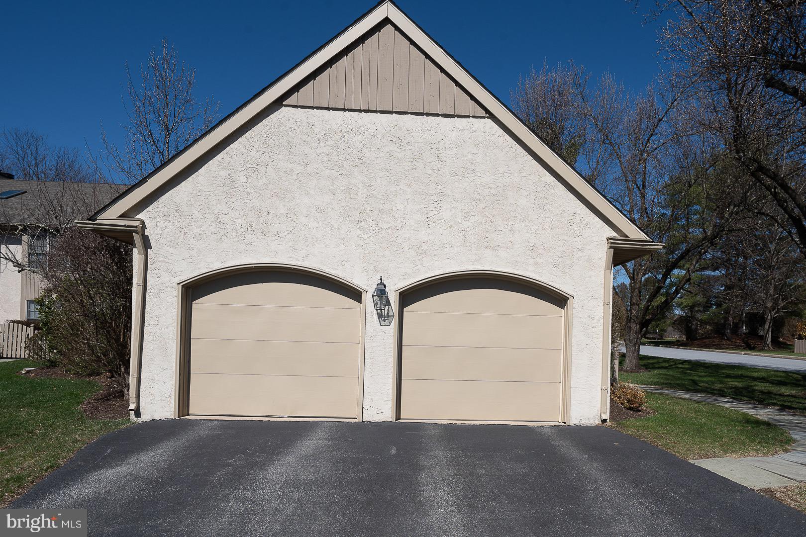 WAYNESBROOKE EAST - Residential