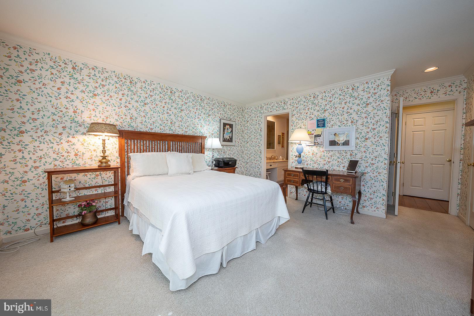 WAYNESBROOKE EAST - Residential