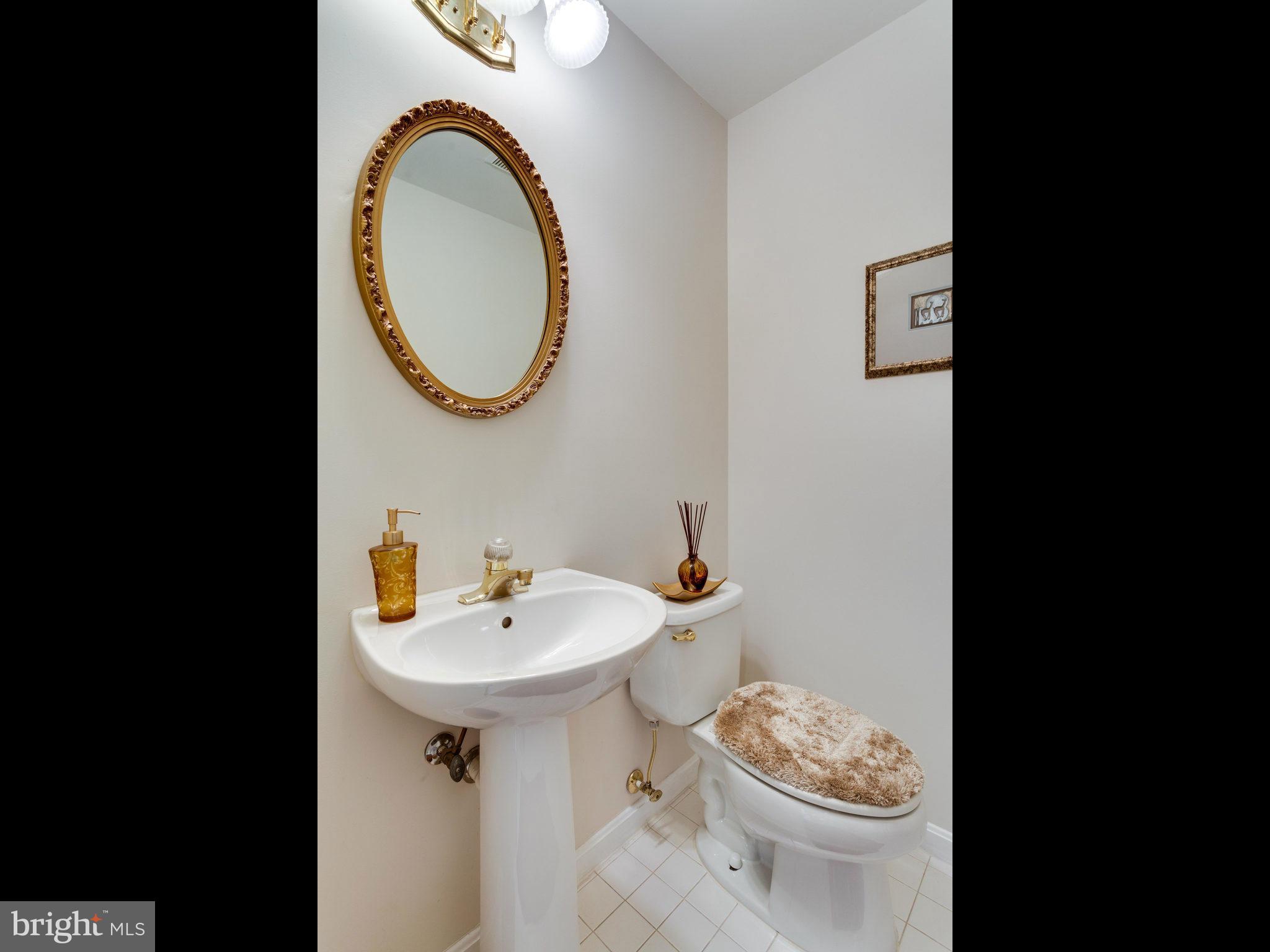 ISLAND CREEK - Residential