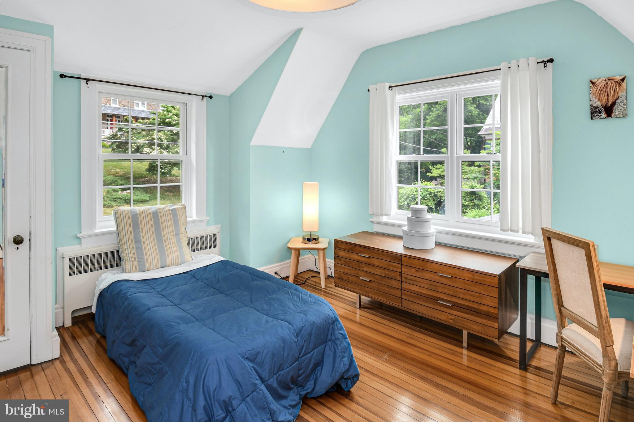 COLLEGE HILL - Residential