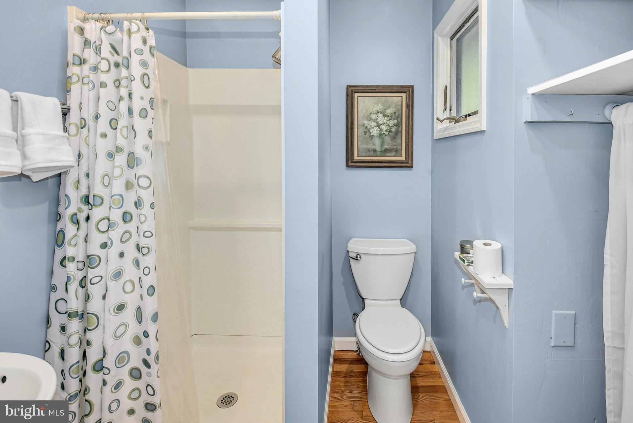 COLLEGE HILL - Residential