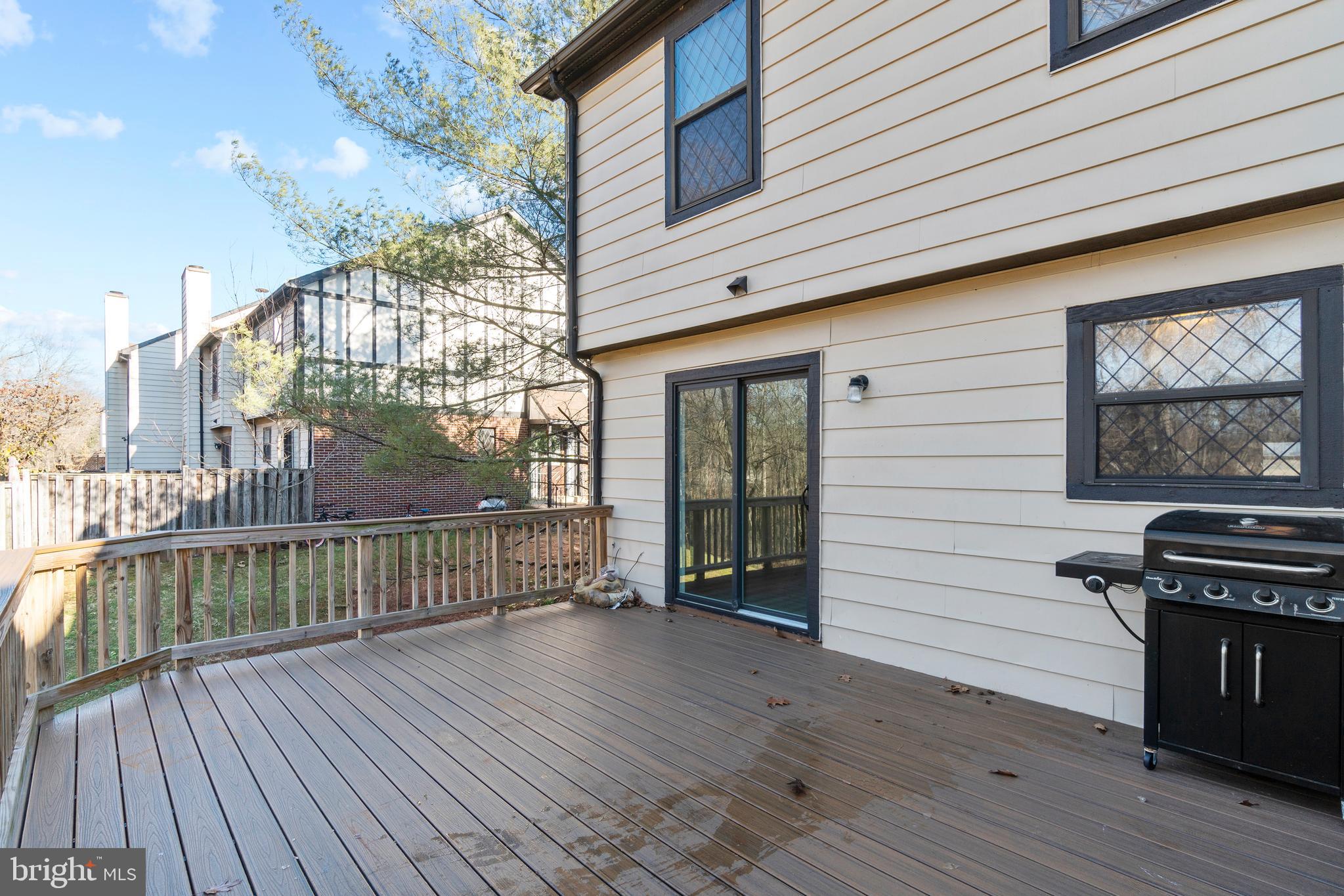 COUNTRYSIDE - Residential