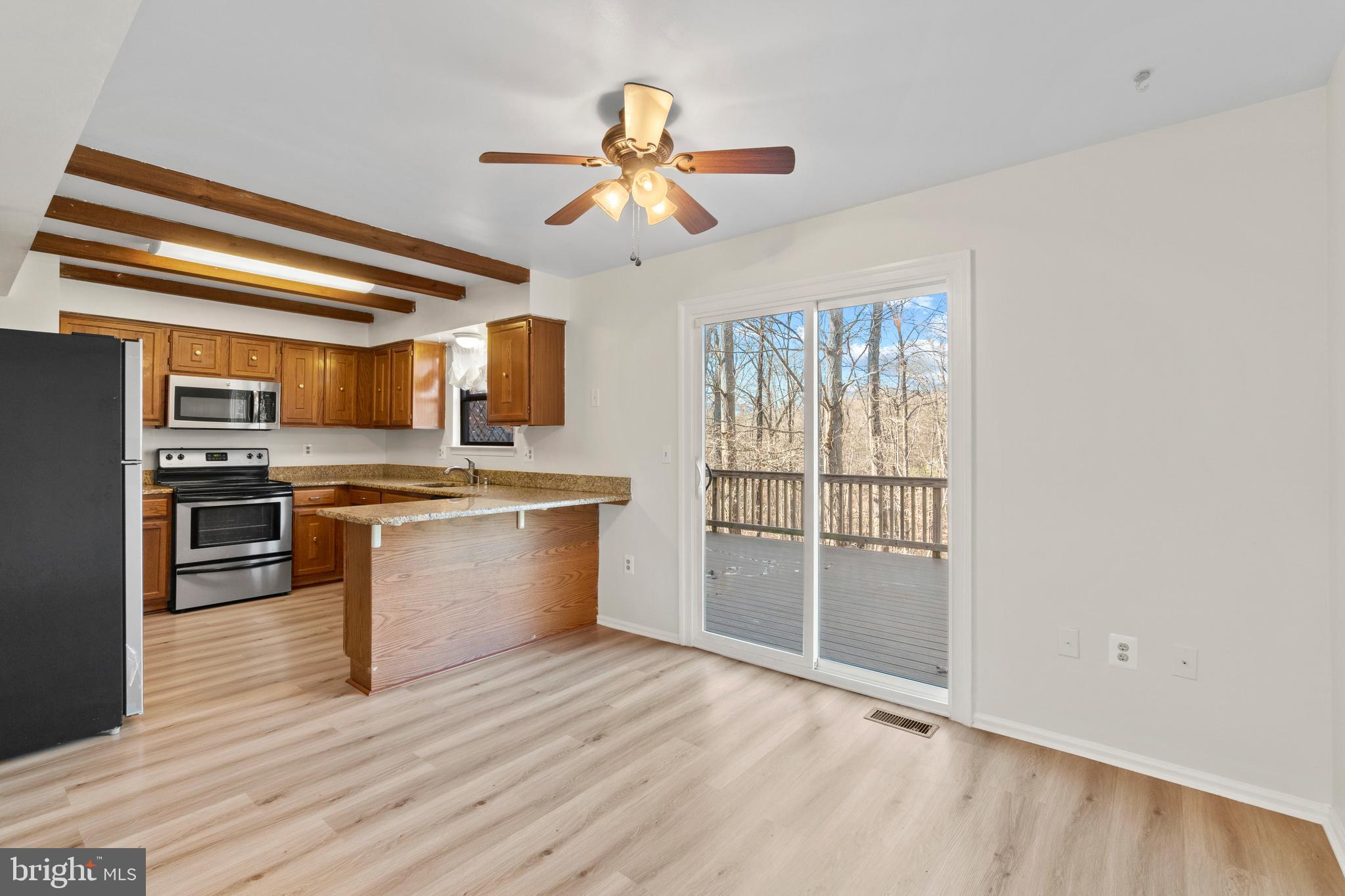 COUNTRYSIDE - Residential