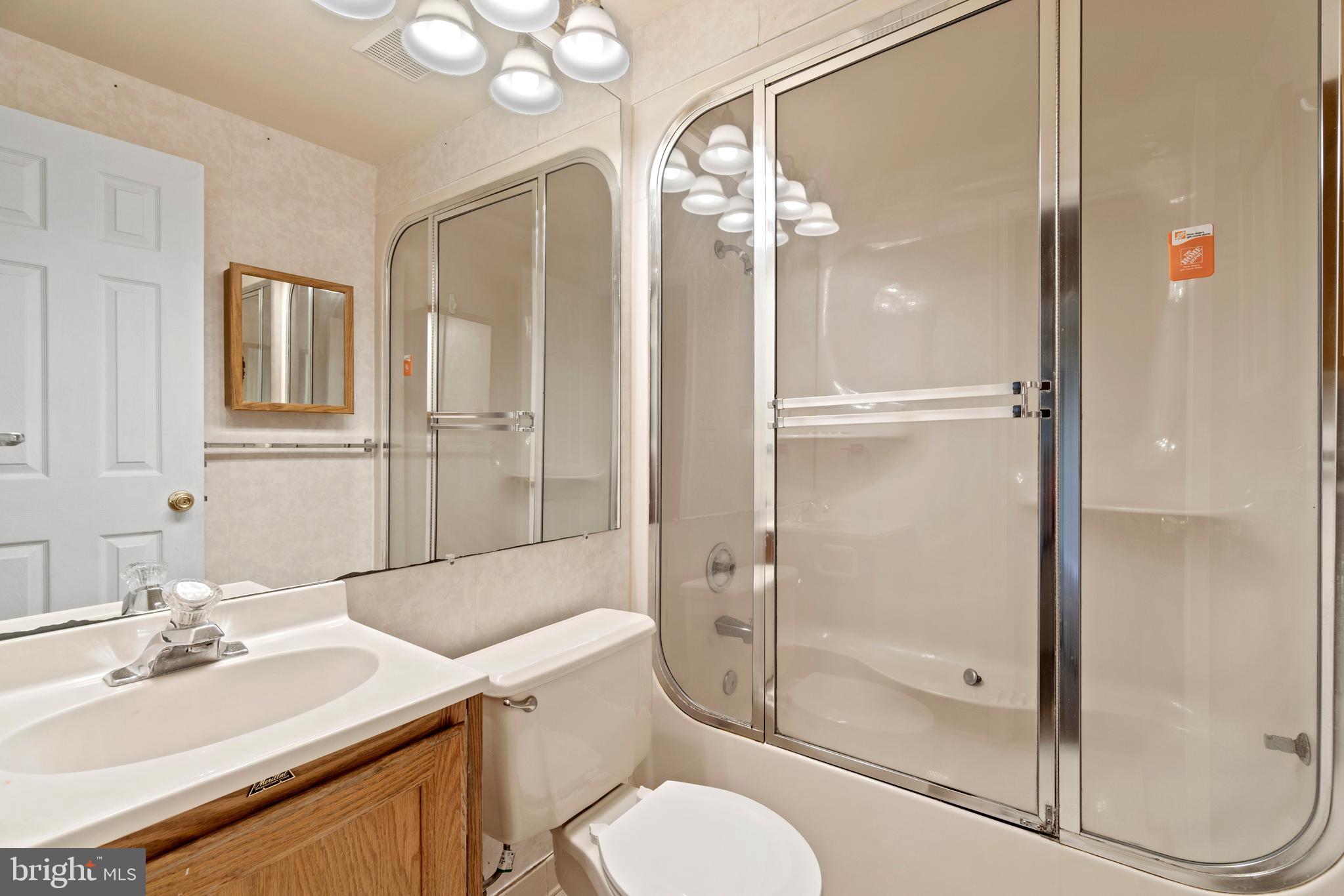 COUNTRYSIDE - Residential