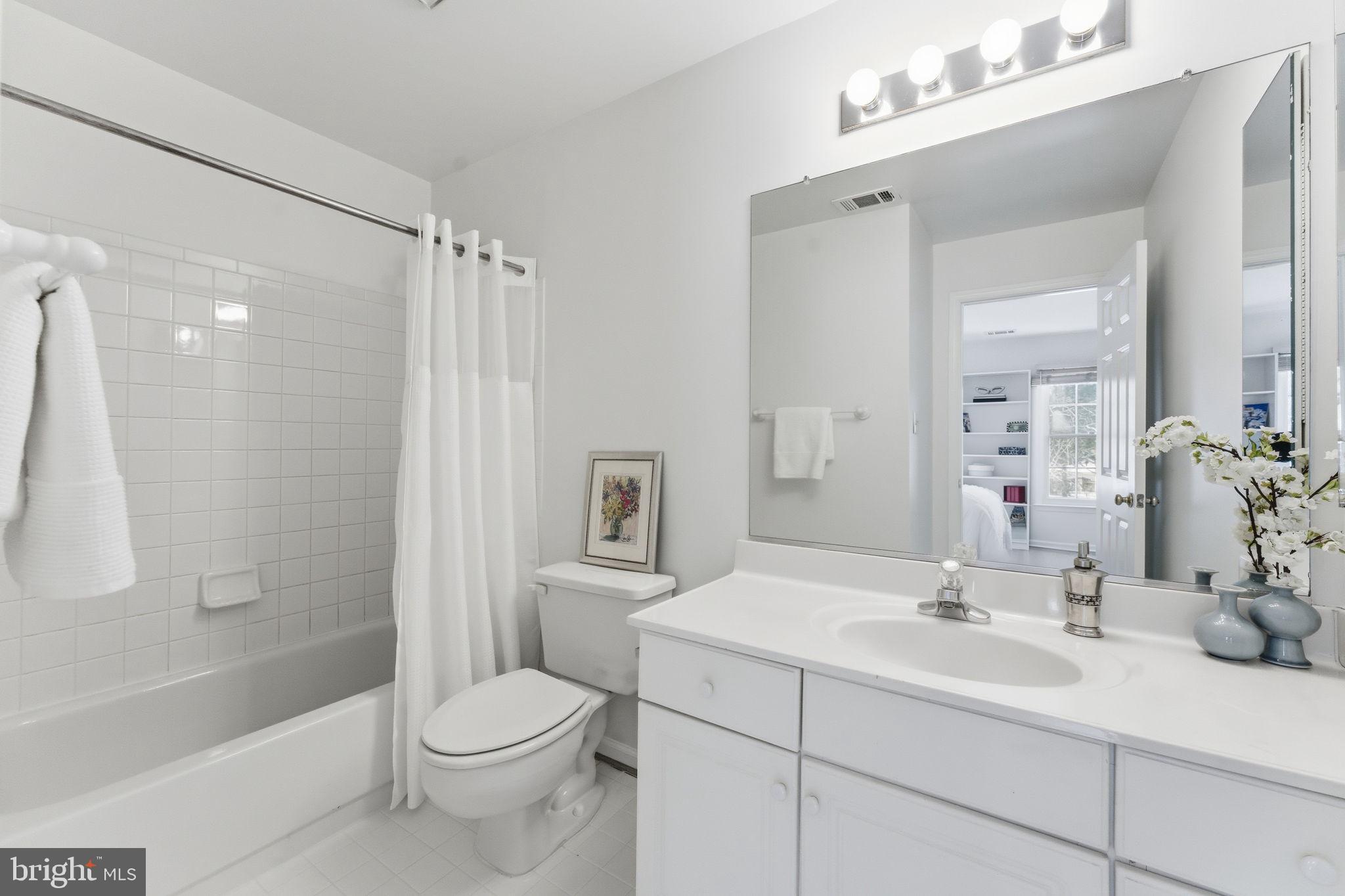 THE RIDINGS OF GREAT FALLS - Residential