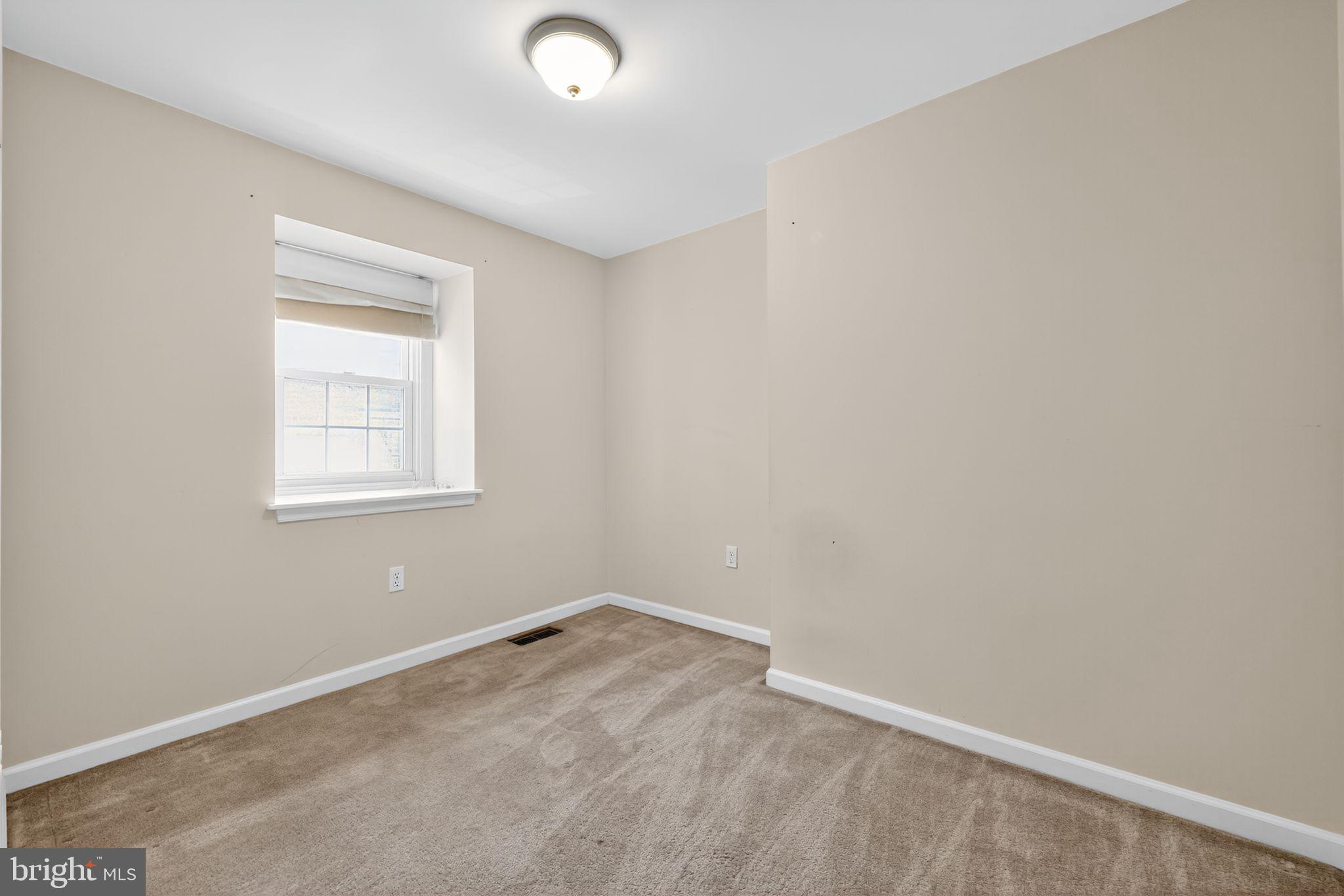 MANAYUNK - Residential Lease