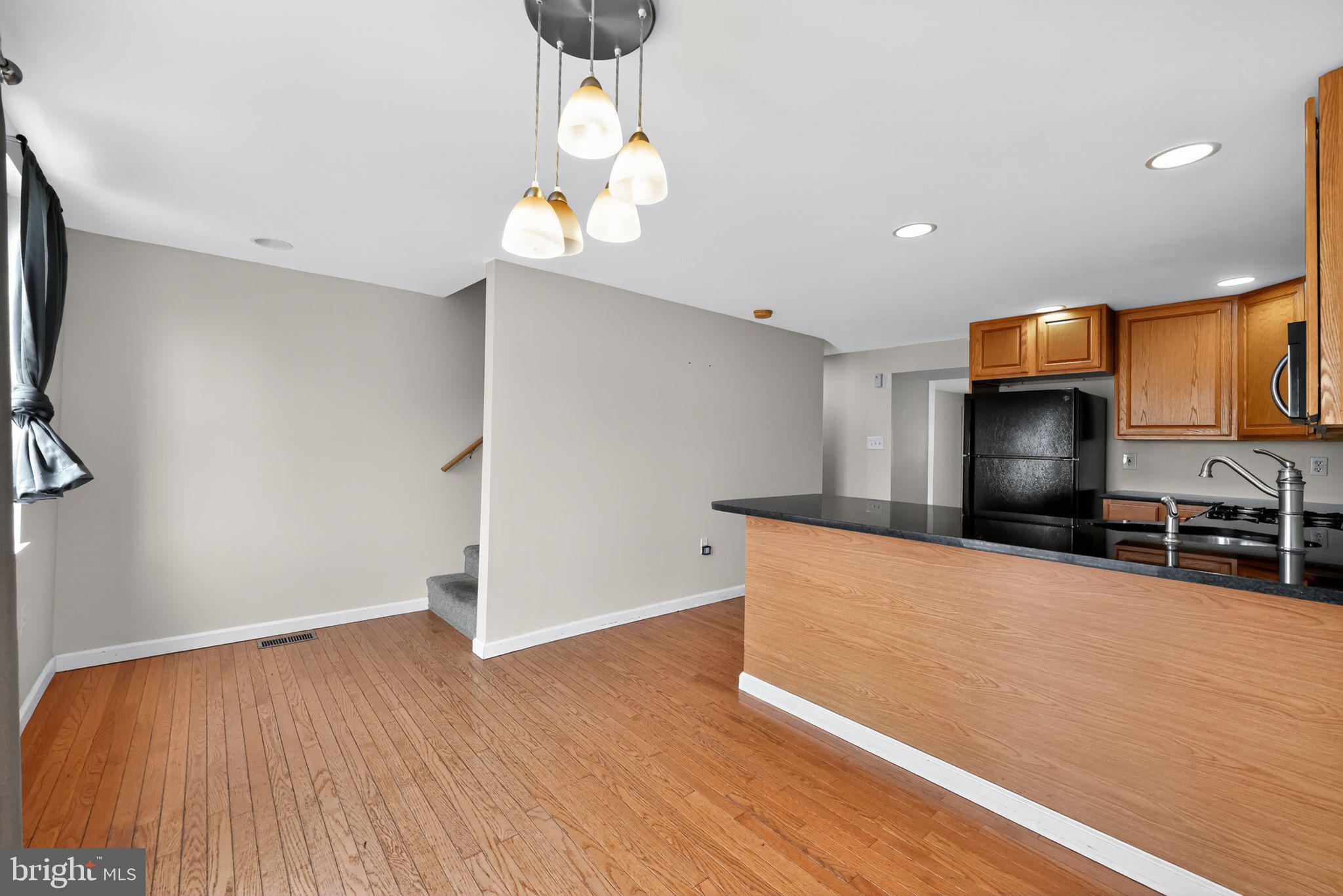 MANAYUNK - Residential Lease