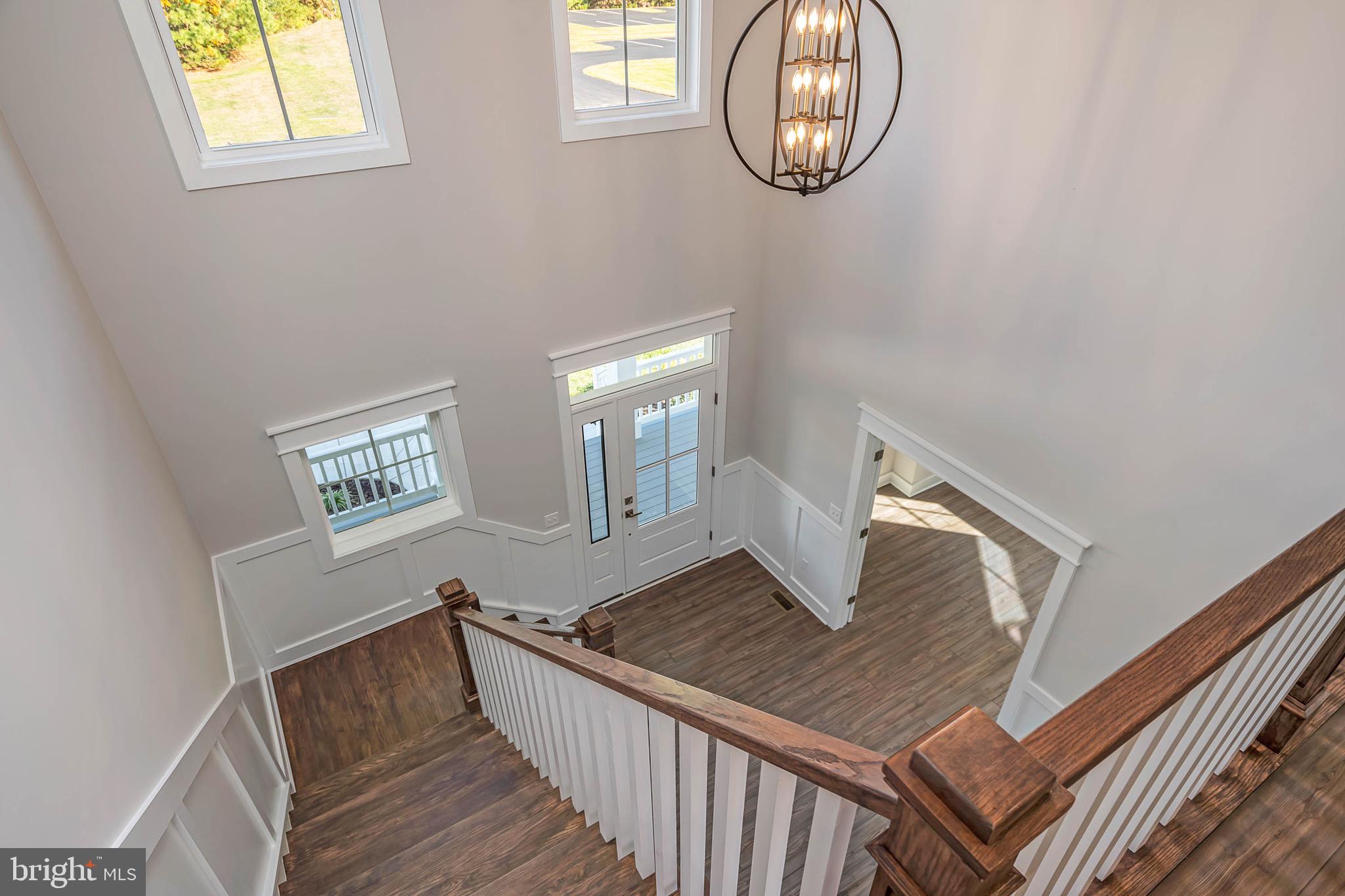 EAST GATE - Residential