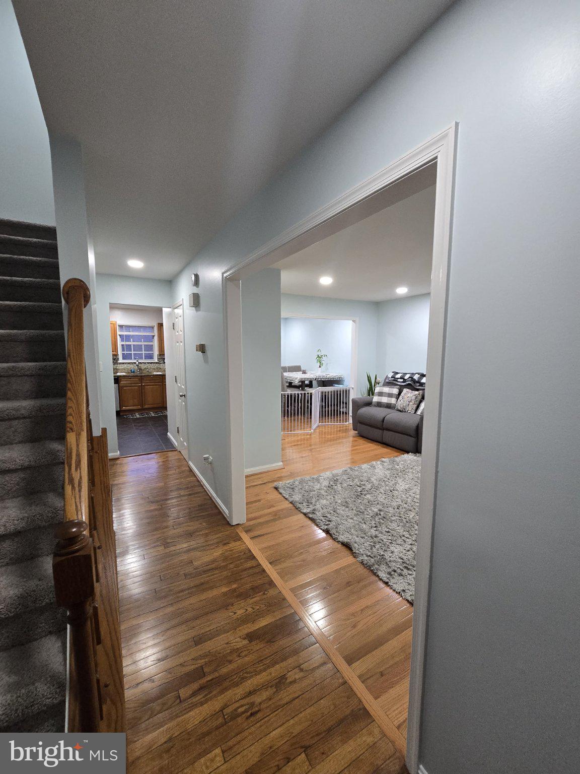 14 TALL OAKS COURT