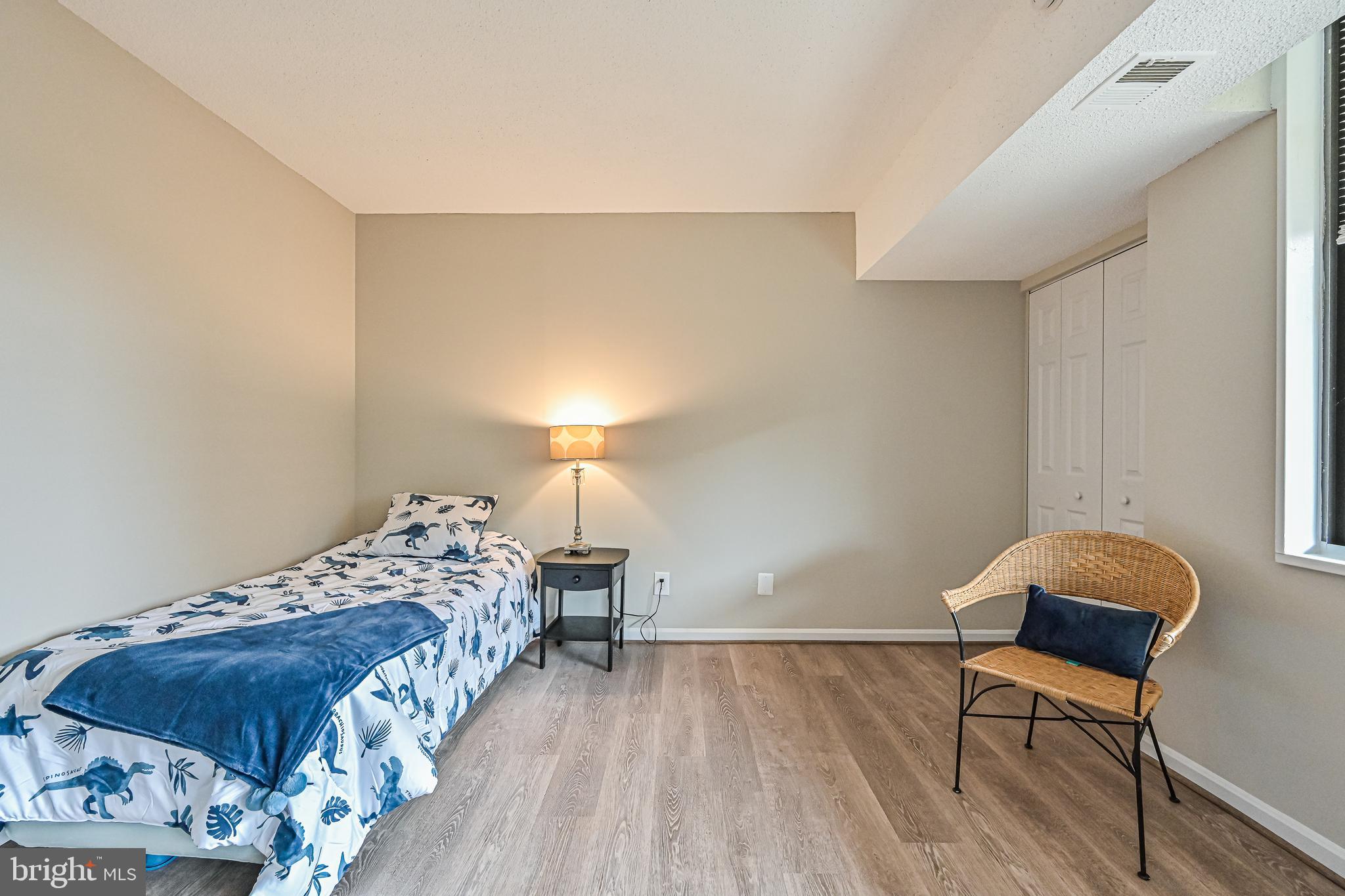 SKYLINE HOUSE - Residential