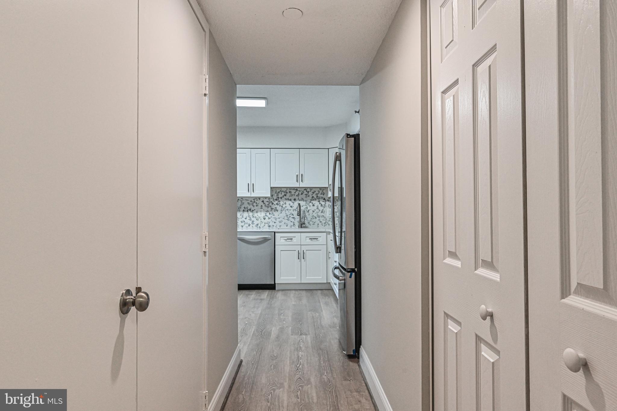 SKYLINE HOUSE - Residential