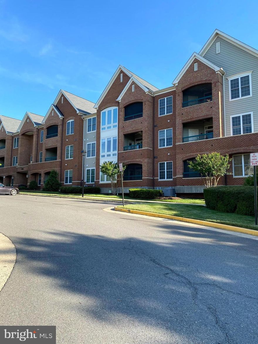 This 3 floor condo building is located in 55+ community of Heritage Hunt**This Eastport model is located on the 3rd floor overlooking the trees for the balcony**2 bedrooms with den/study and 2 full baths**This unit is light and bright with windows along the side and front of the unit**Kitchen appliances are stainless and less than 6 months old**Corian counters in kitchen**Double pantry**42" cabinets**Eat-in area in kitchen**Hardwood in dining and kitchen**Dining area **Electric fireplace**2 full baths**Heat and AC original but have a home warranty in place with remaining months conveying**Stacked washer and dryer**Storage room in basement**Parking space in garage #32 conveys