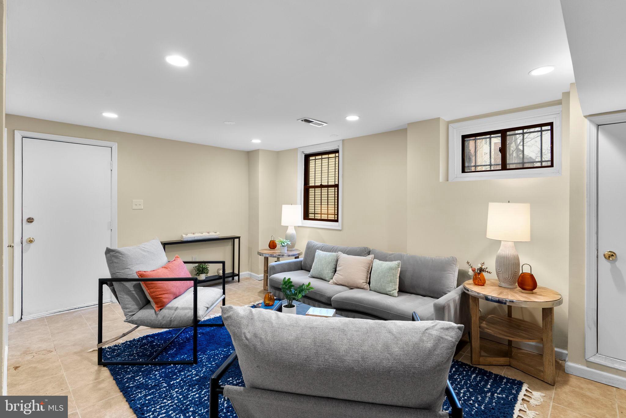 TAKOMA PARK - Residential